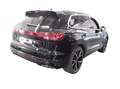 Volkswagen Touareg R-Line 3.0TDI +AHK+360°+LUFT+PANO+NACHT+ Negru - thumbnail 3