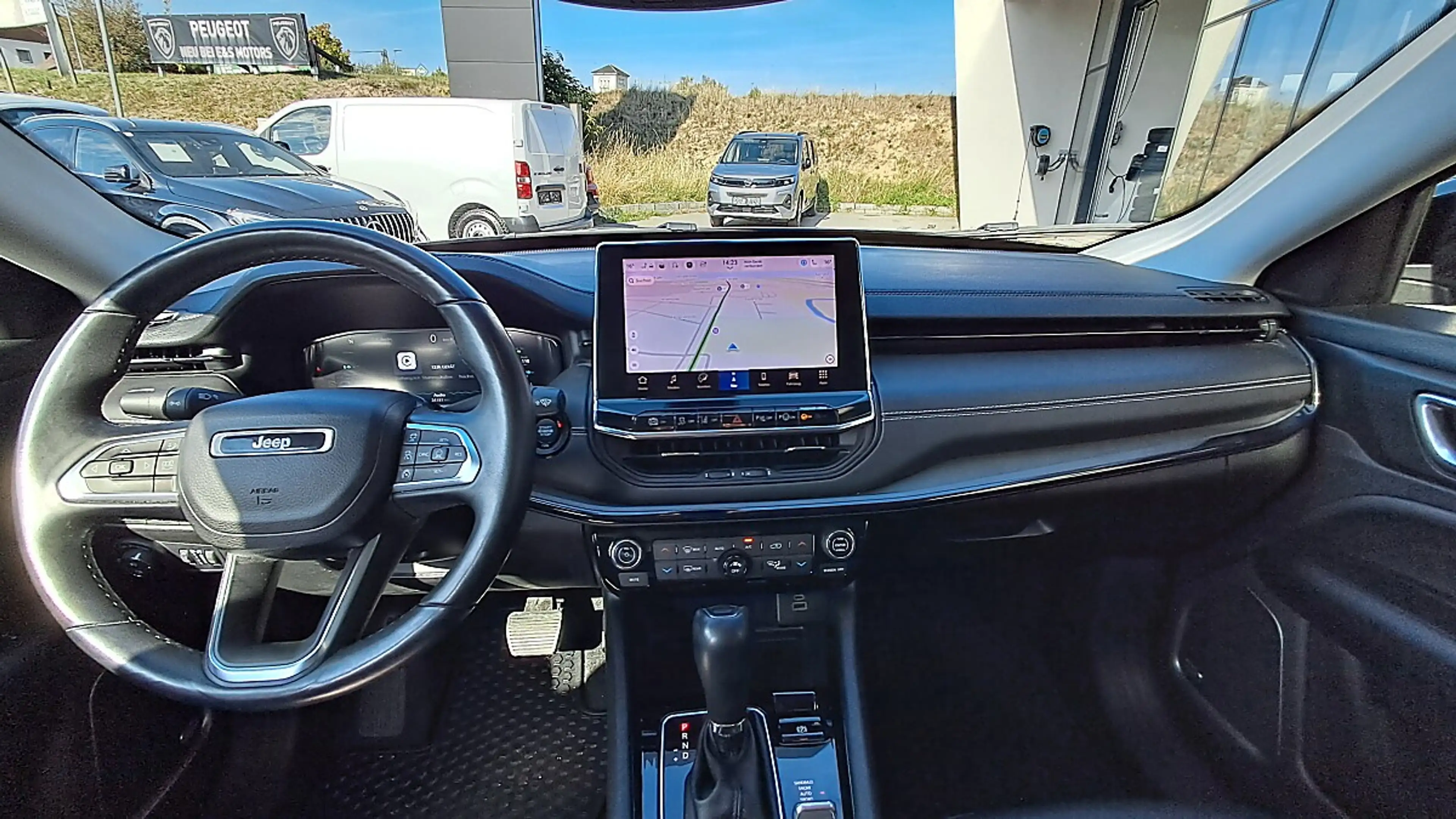 Jeep Compass 1.3 PHEV S 240 PS AT 4xe — photo 12