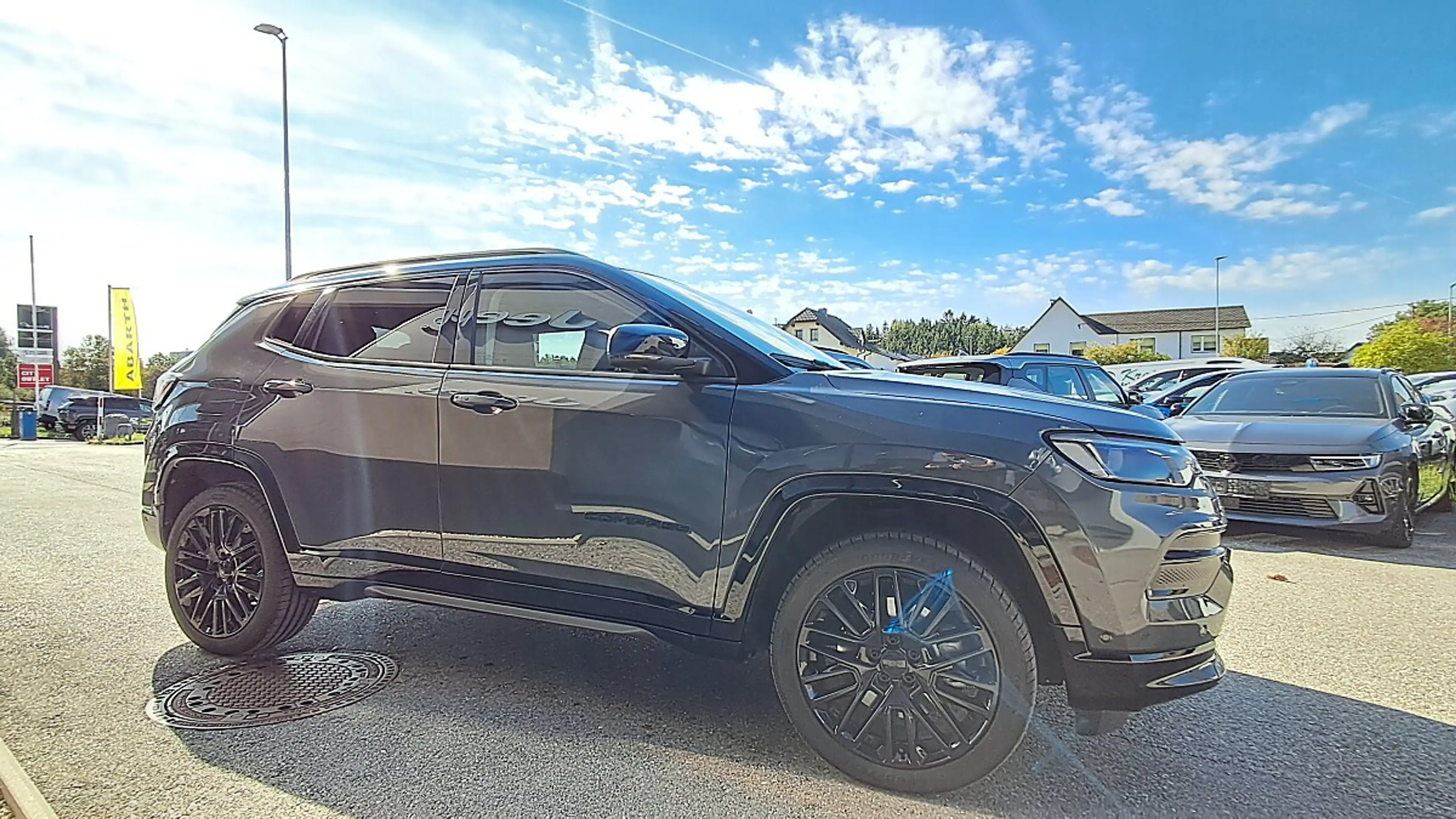 Jeep Compass 1.3 PHEV S 240 PS AT 4xe — photo 7