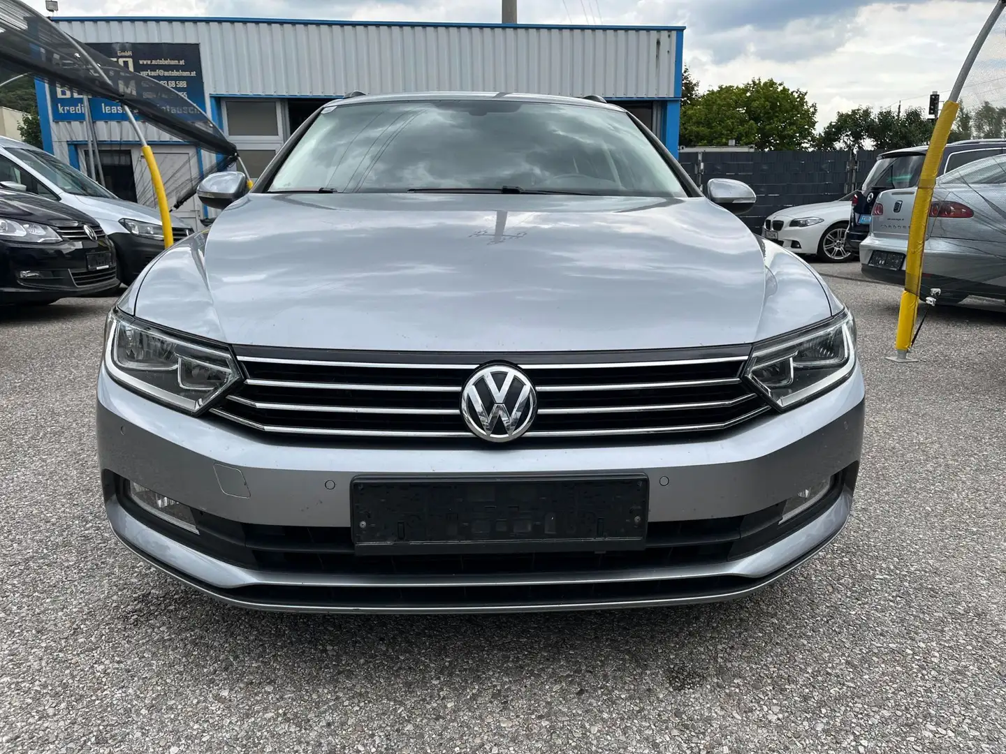 Volkswagen Passat Variant 2,0 TDI SCR Carplay-Tempomat-Sitzhzg. Grau - 2