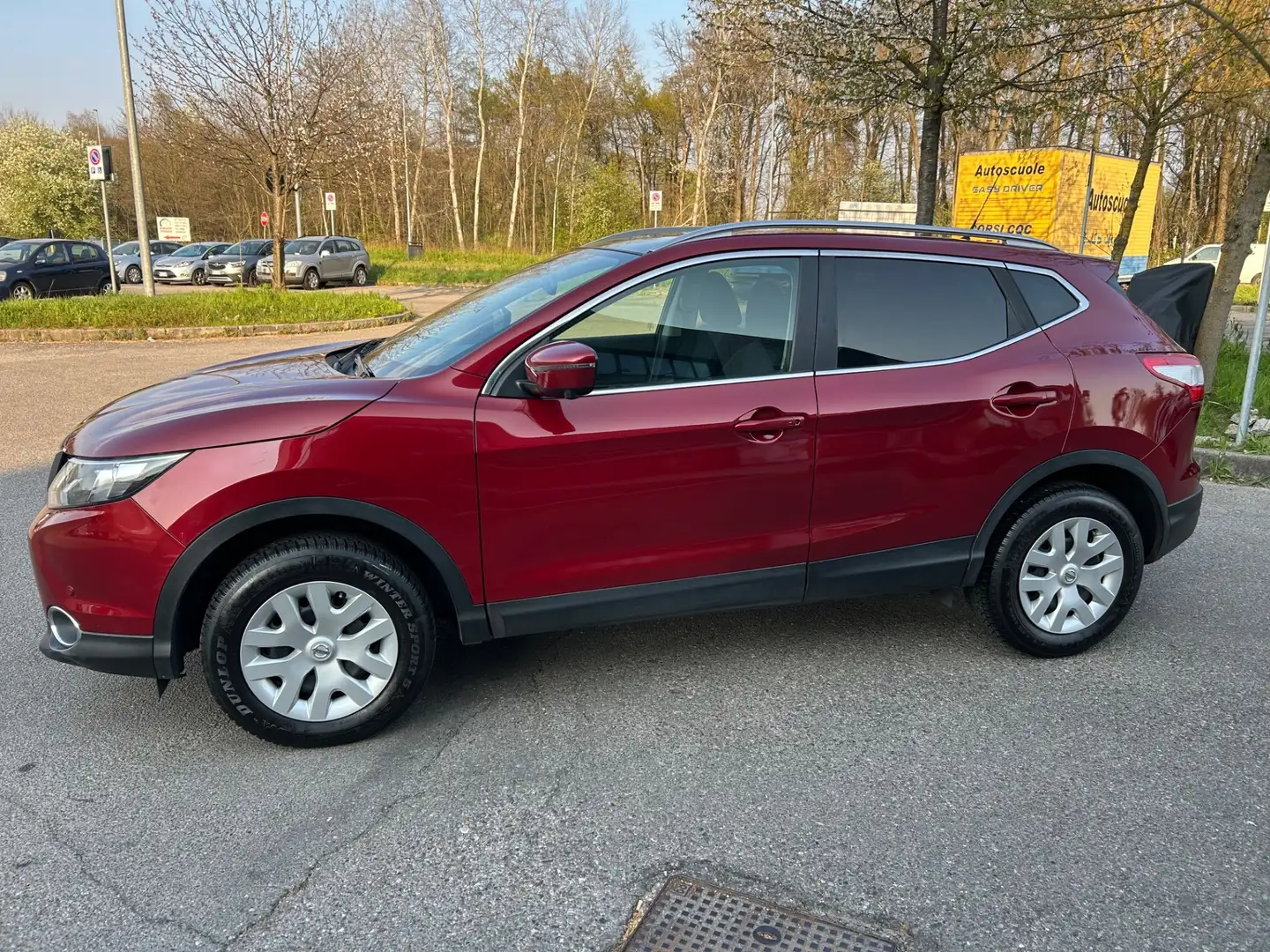 Nissan Qashqai 1.2 DIG-T Tekna *Neo patentati * Rosso - 2