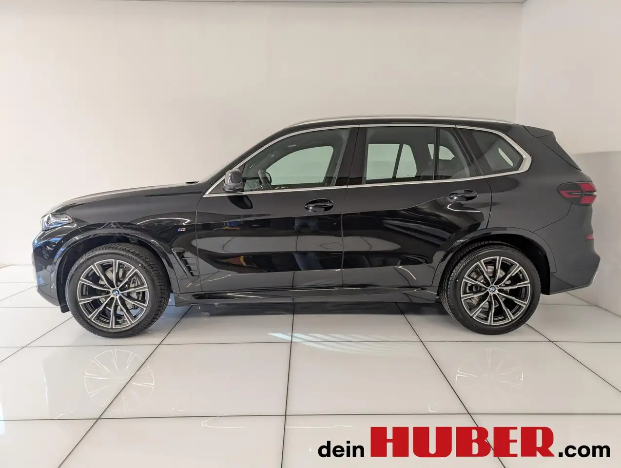 2026 BMW X5 xDrive30d, photograph 3