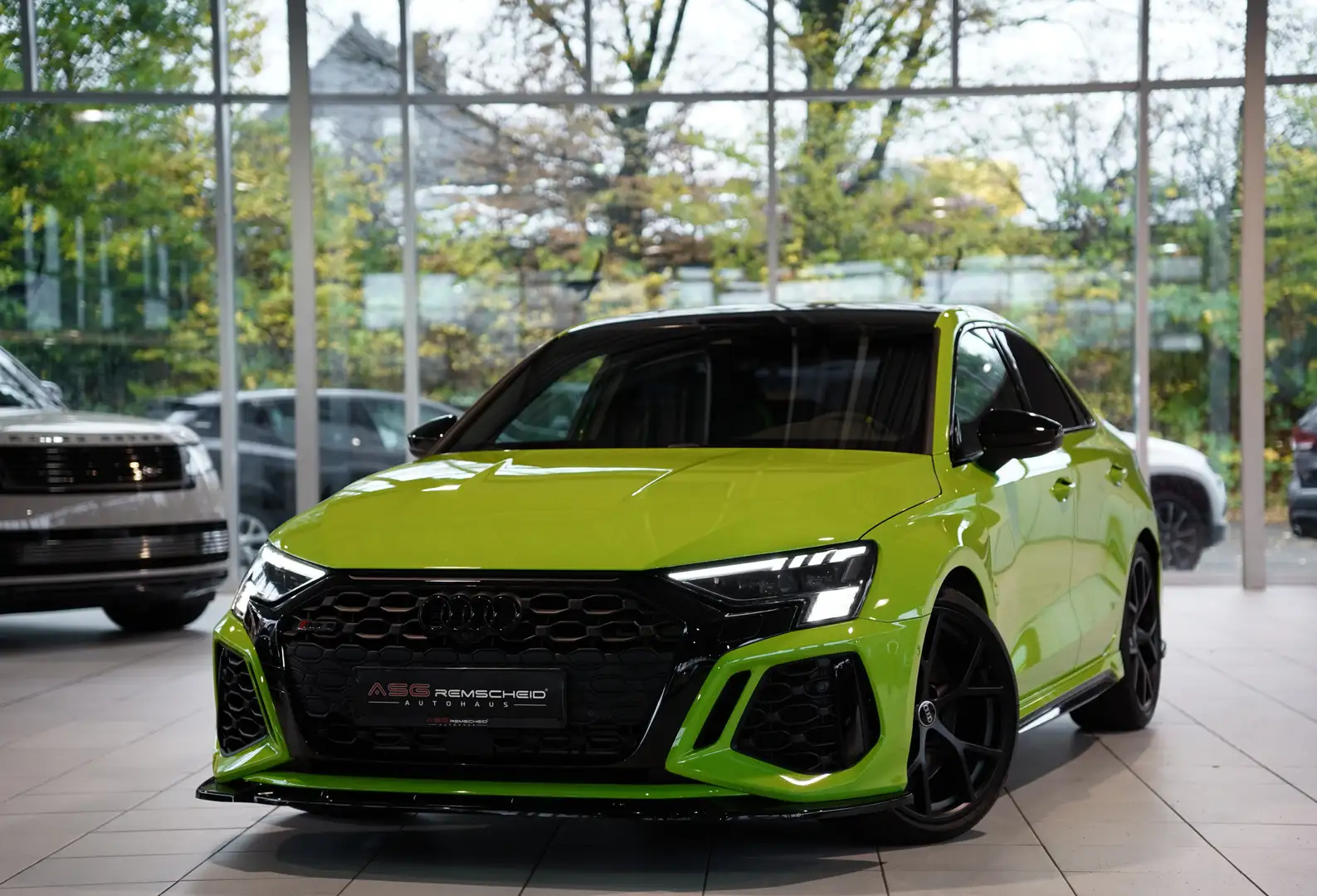 Audi RS3 Limousine q. *2.H*Schale*RS-AGA*RS-Design Verde - 1