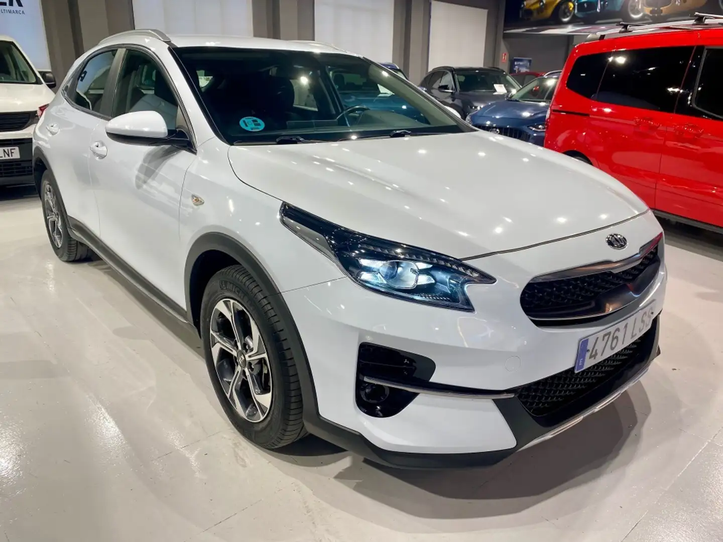 Kia XCeed 1.0 T-GDi Eco-Dynamics Drive Blanco - 2