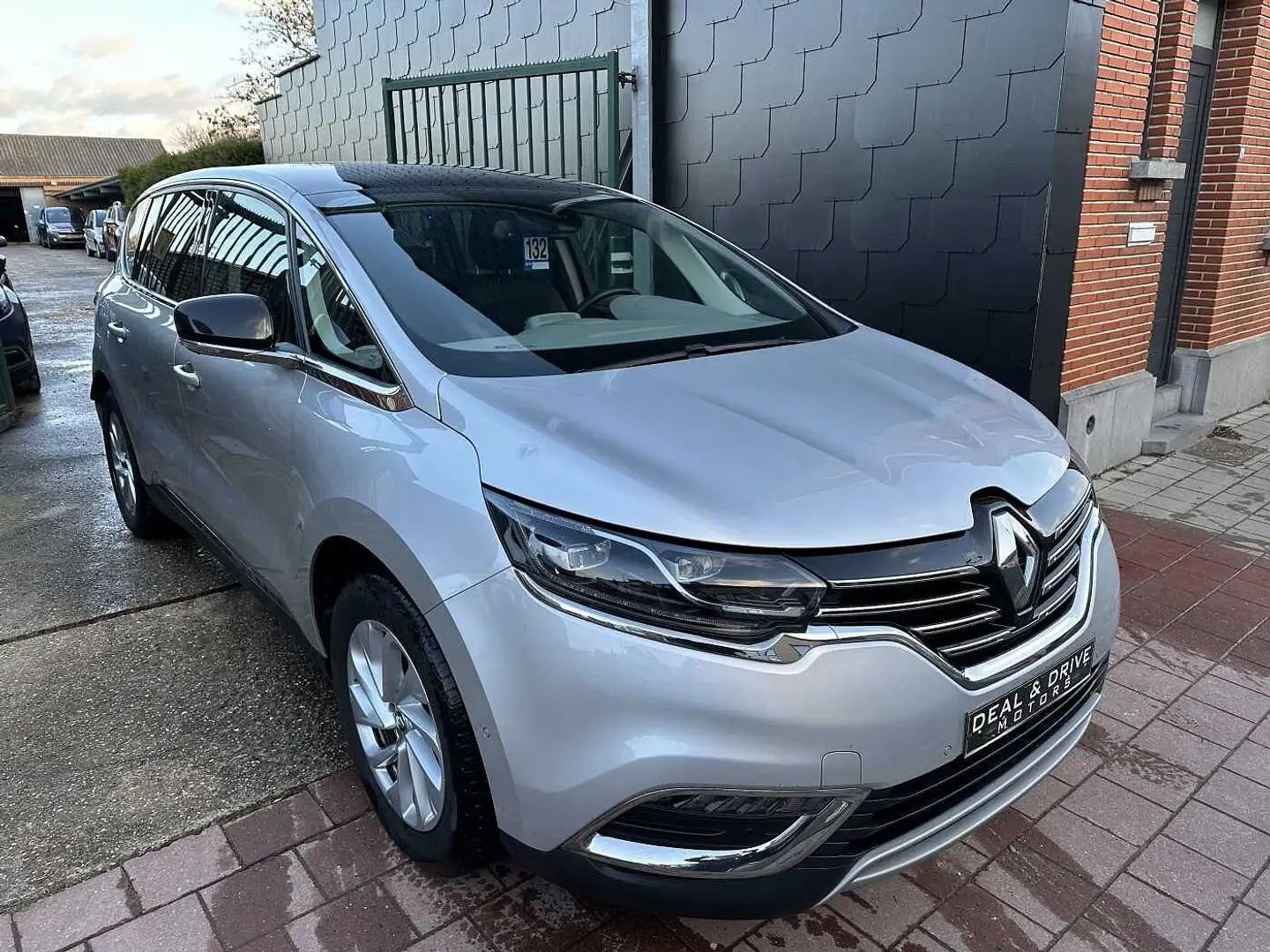 Renault Espace 1.6 DCI MET 165DKM 7 PLACES Zwart - 2
