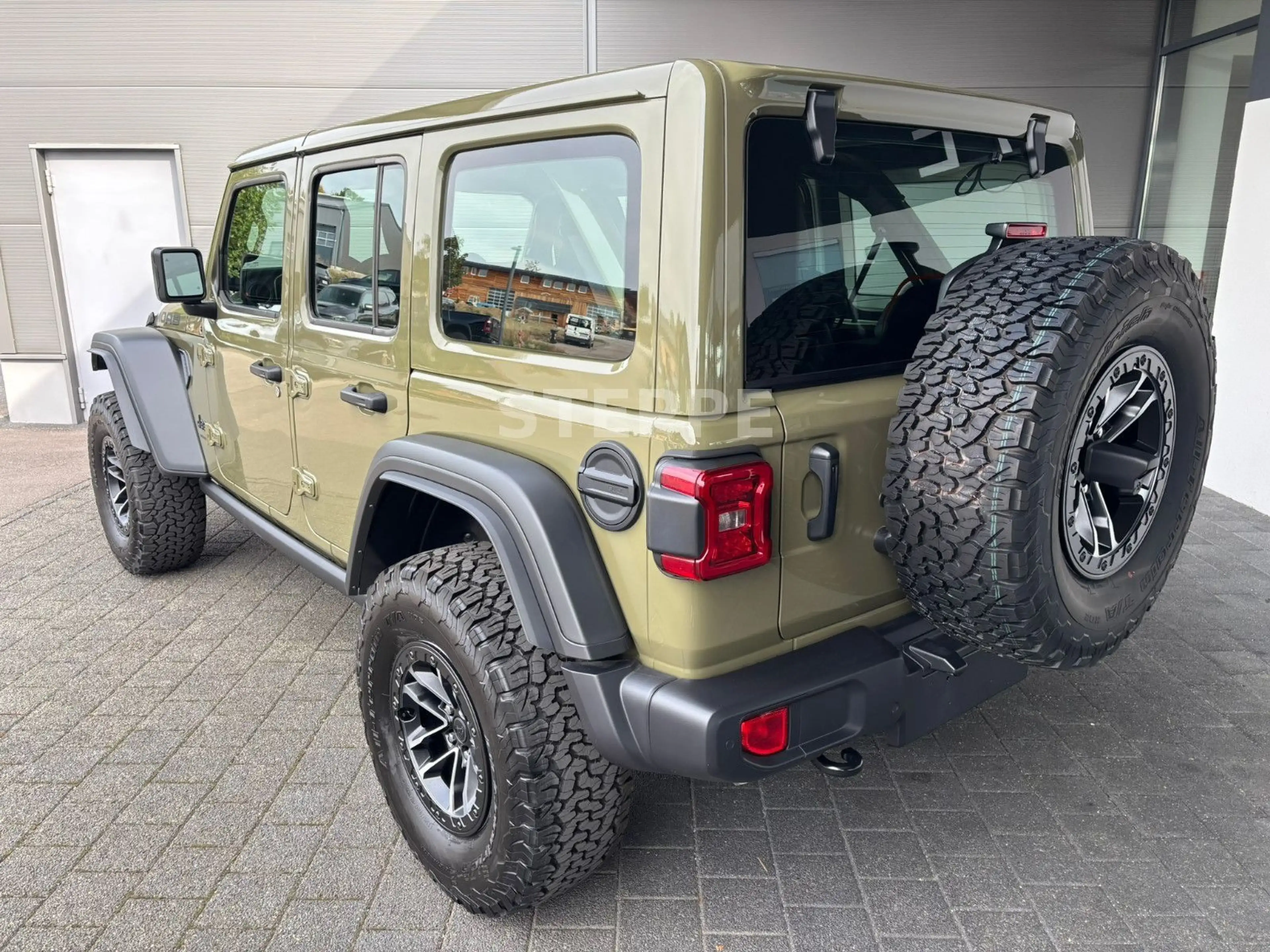 Jeep Wrangler MOAB Ed. 392 4x4 — photo 4
