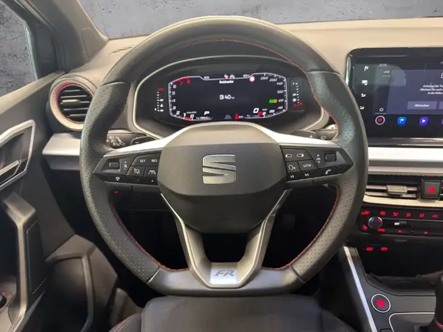 SEAT Arona view 12