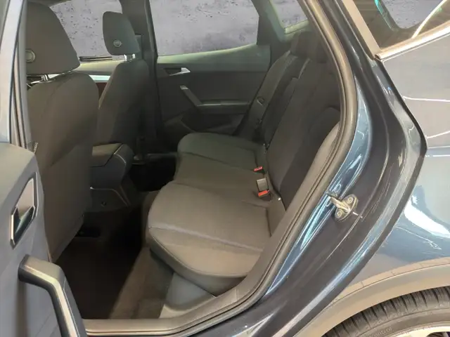 SEAT Arona view 13