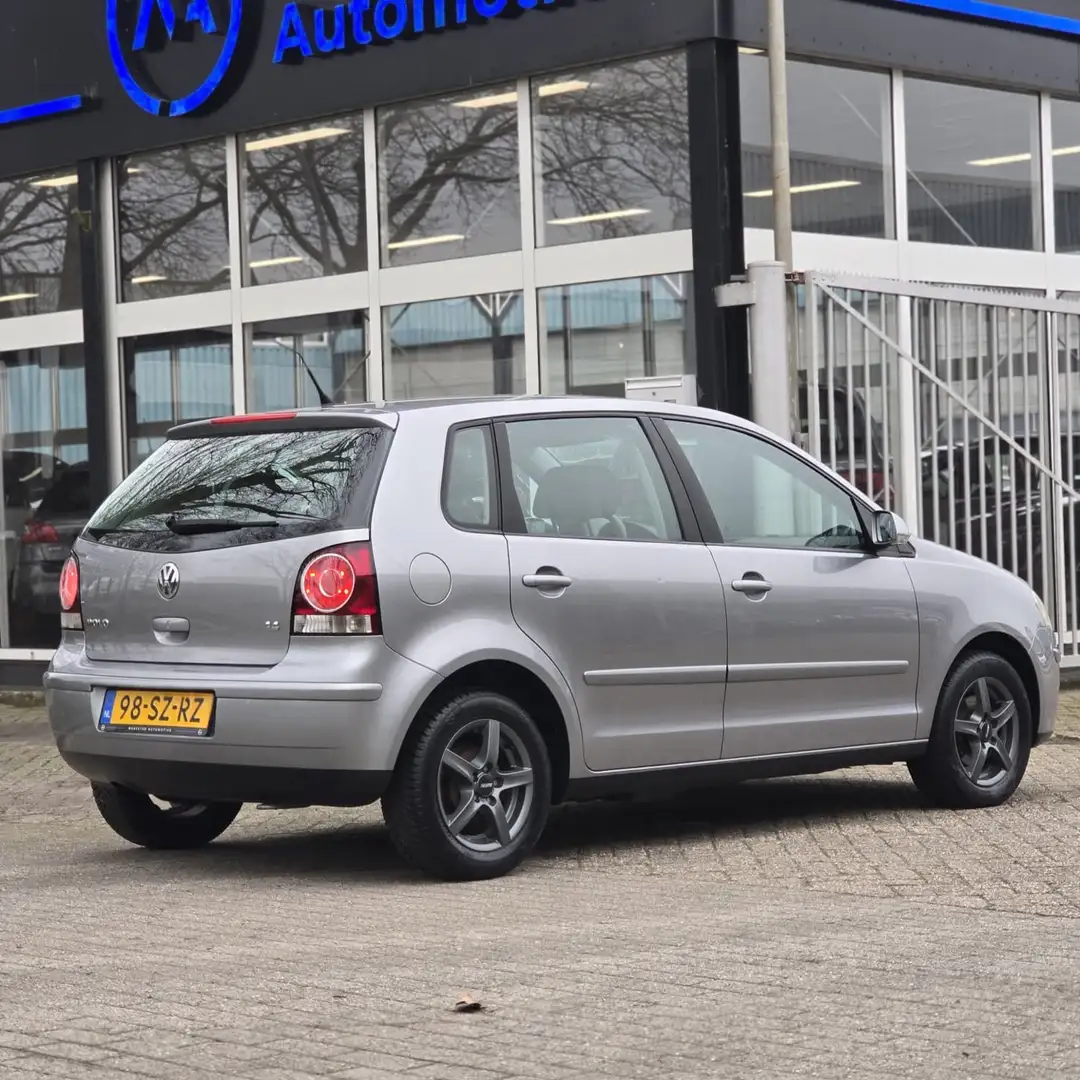 Volkswagen Polo 1.4-16V Turijn Trendline Lage km's Airco lage km's Grau - 2