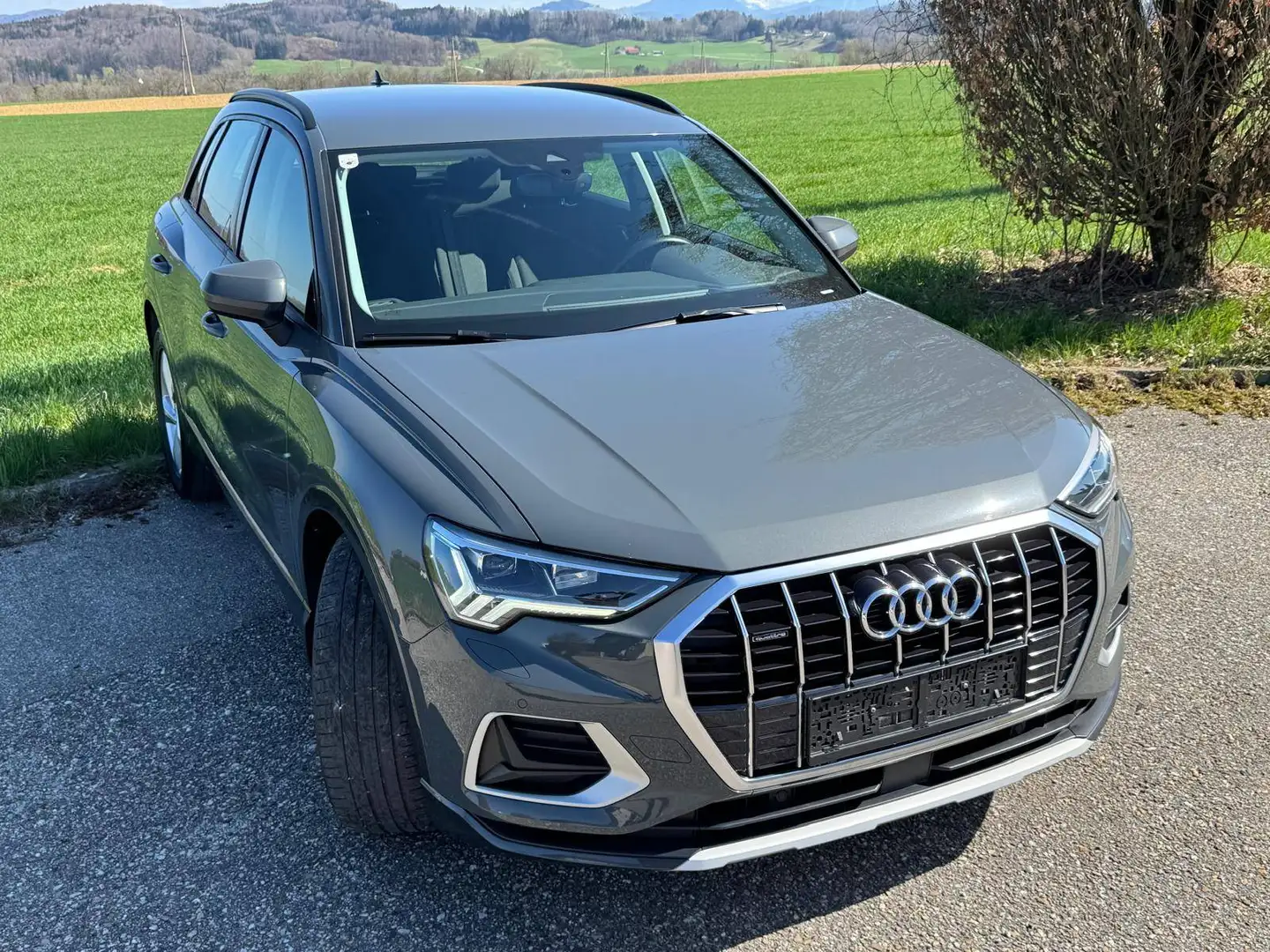 Audi Q3 Q3 40 TFSI quattro advanced *Webasto/ACC/RCam/Virtual/AHK* Grau - 1