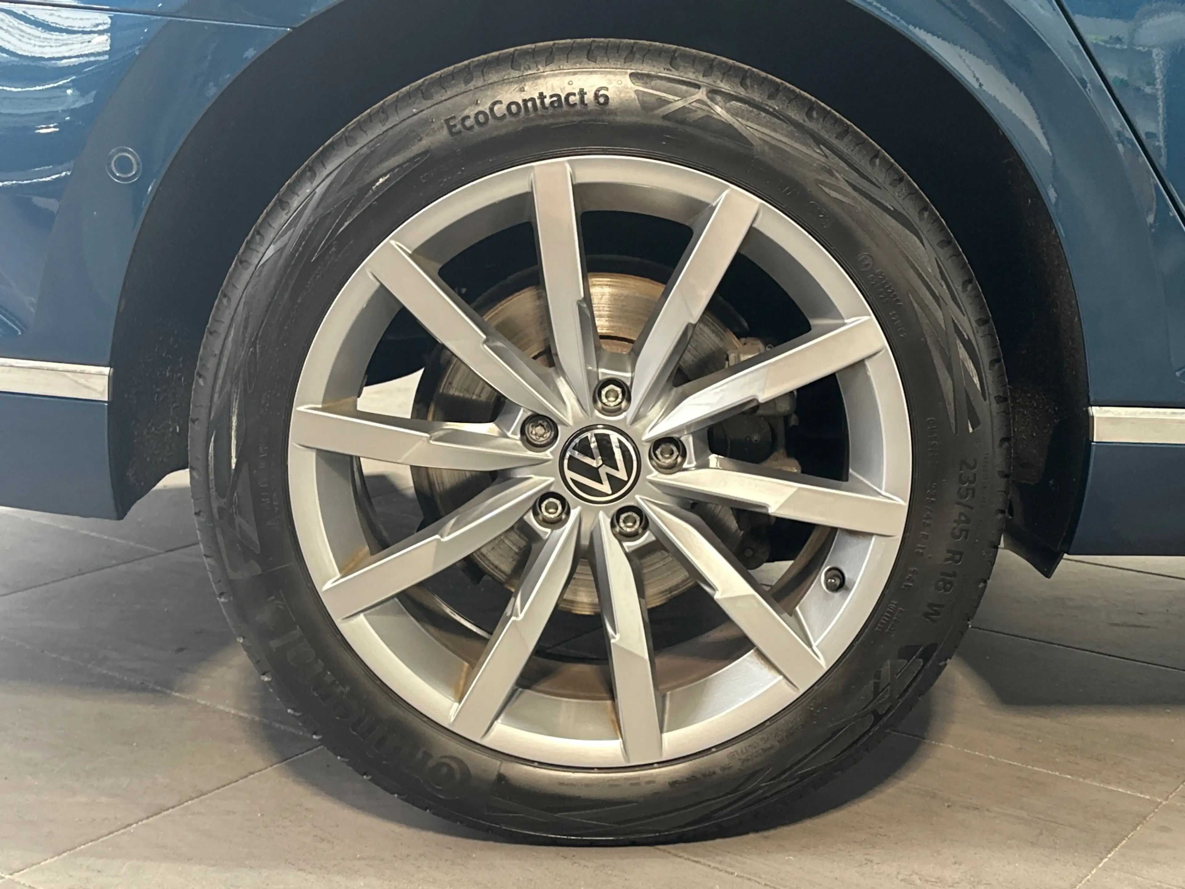 Volkswagen Passat Variant 2.0 TDI DSG Elegance NAV+LED+ACC+HUD+KAM+18ZOLL — photo 3
