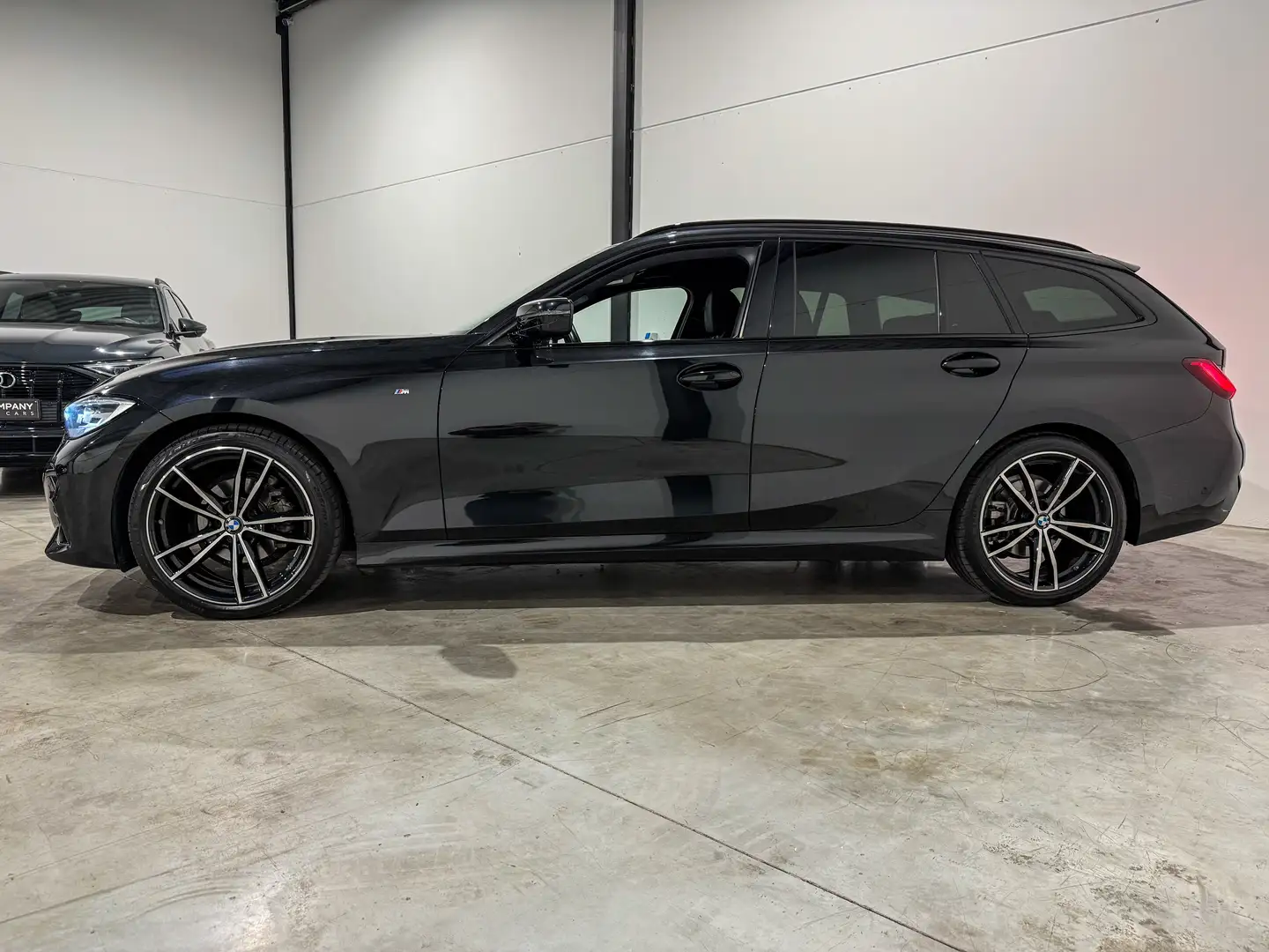 BMW 318 M Sport | Camera | Garantie Zwart - 2
