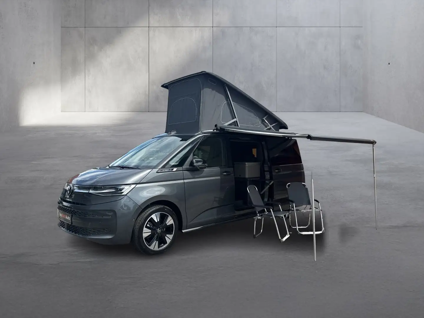 Volkswagen T7 California VW T7 California Ocean eHybrid 180 kW 4M Grau - 1