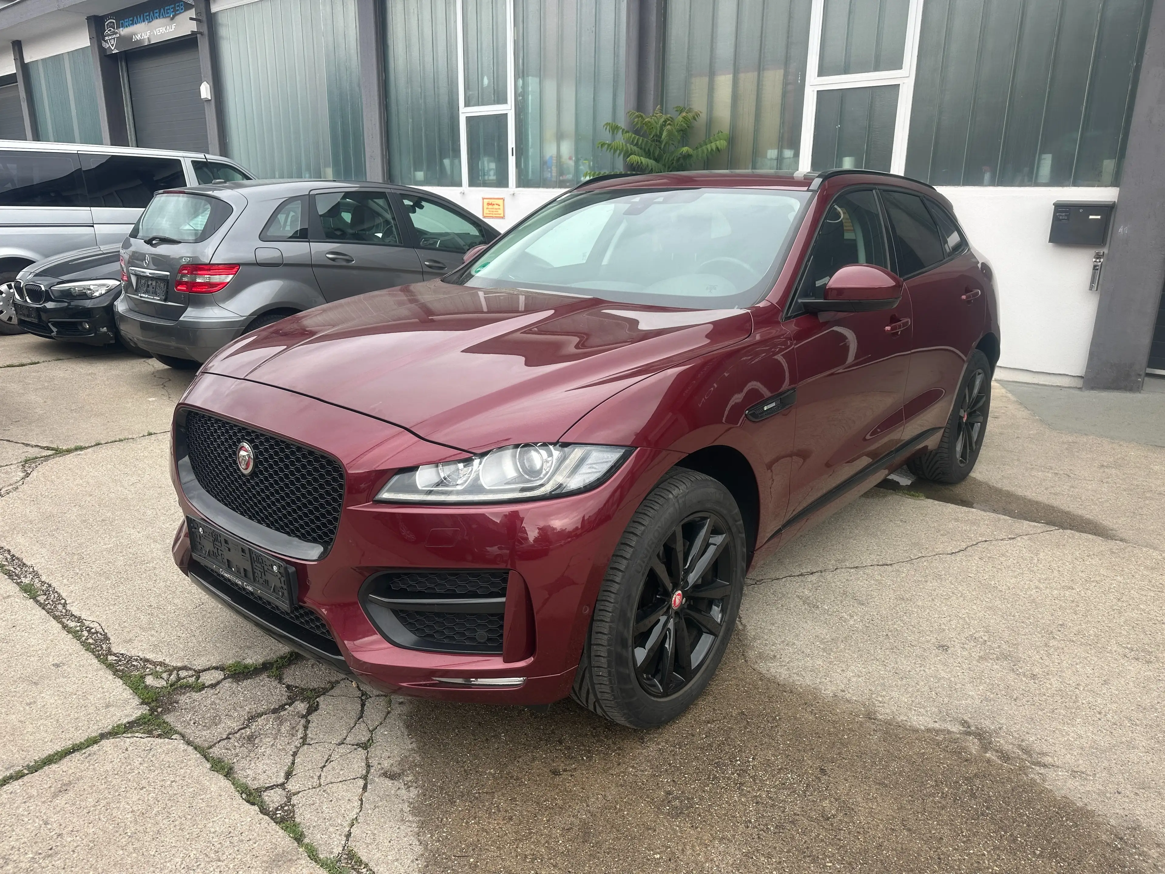 Jaguar F-Pace R-Sport AWD VOLL PANO MERIDIAN DIGITALTACHO KEYLES — photo 2