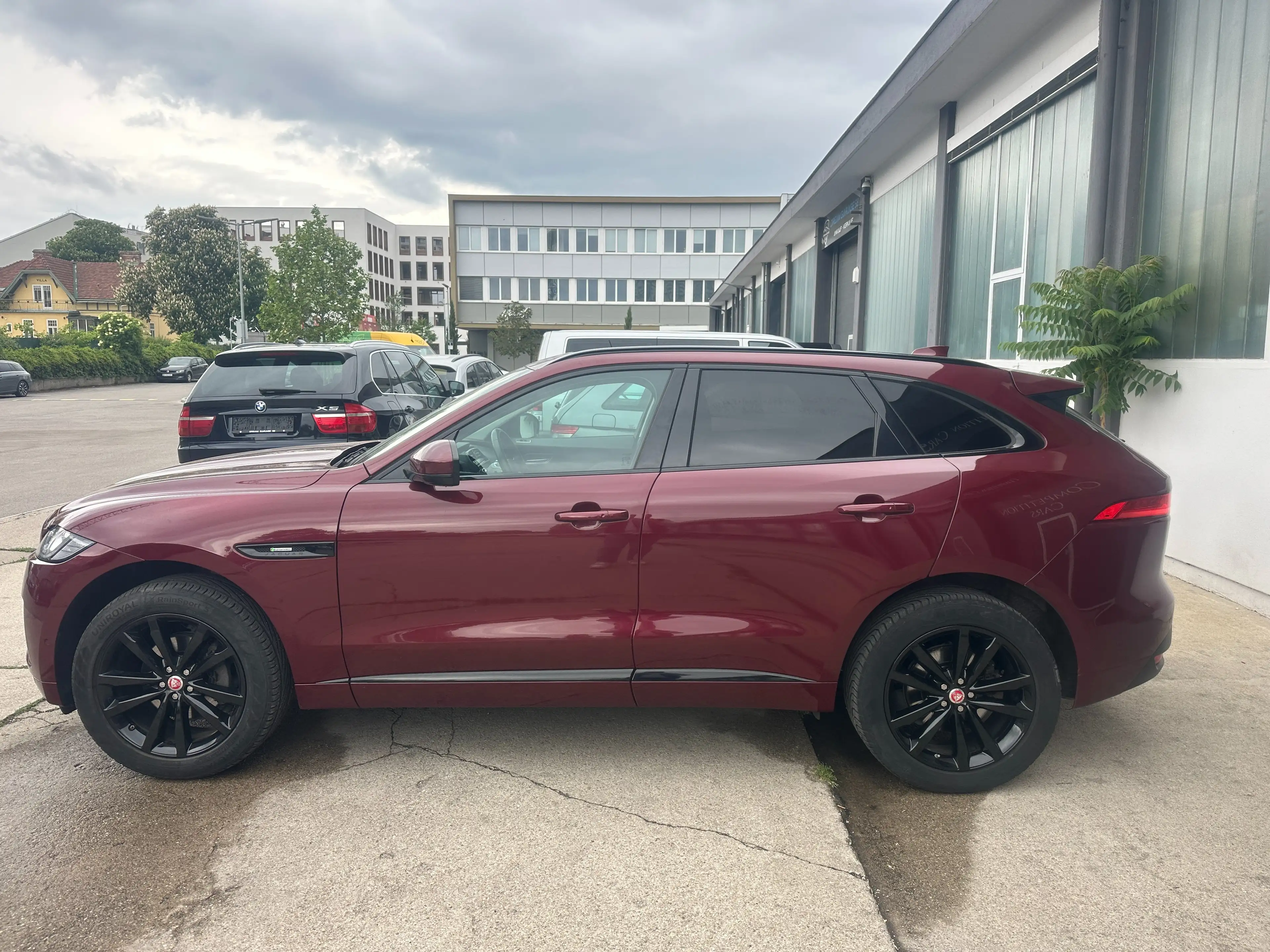 Jaguar F-Pace R-Sport AWD VOLL PANO MERIDIAN DIGITALTACHO KEYLES — photo 5