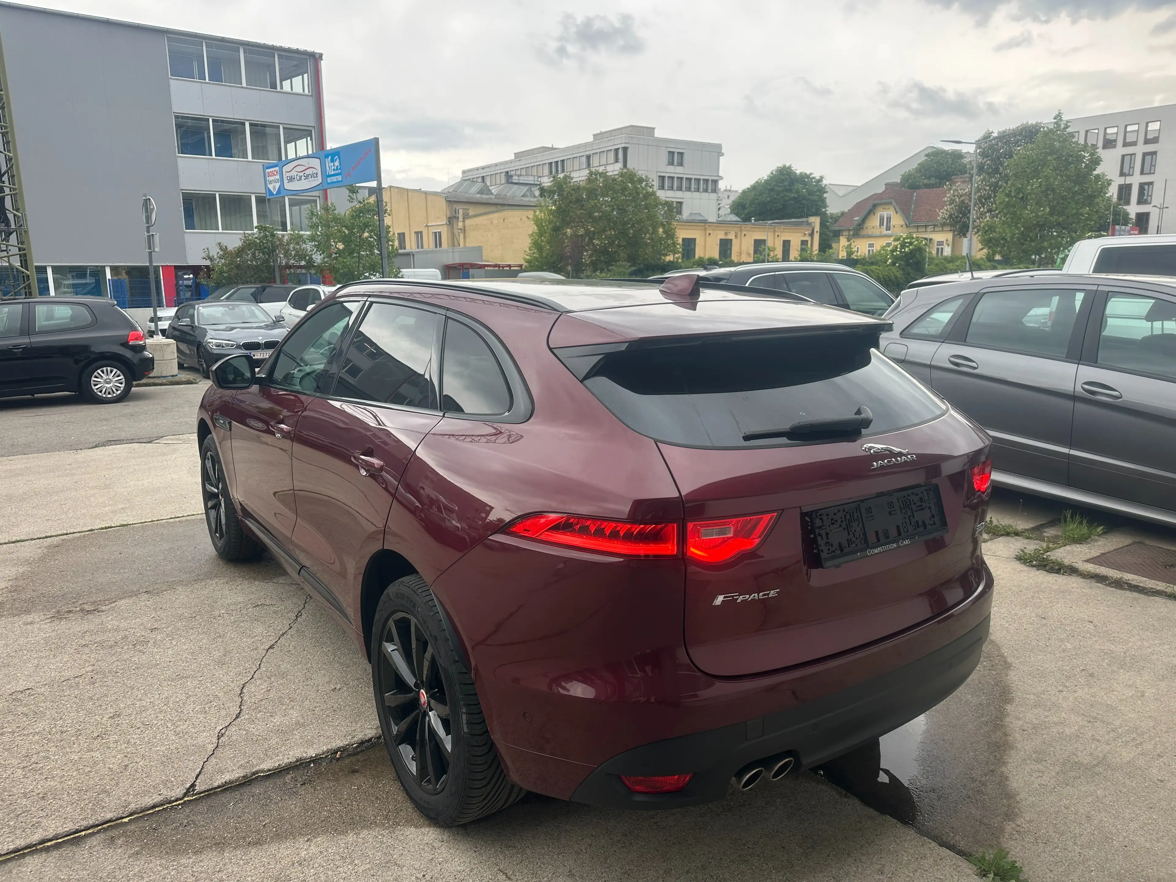 Jaguar F-Pace R-Sport AWD VOLL PANO MERIDIAN DIGITALTACHO KEYLES — photo 6