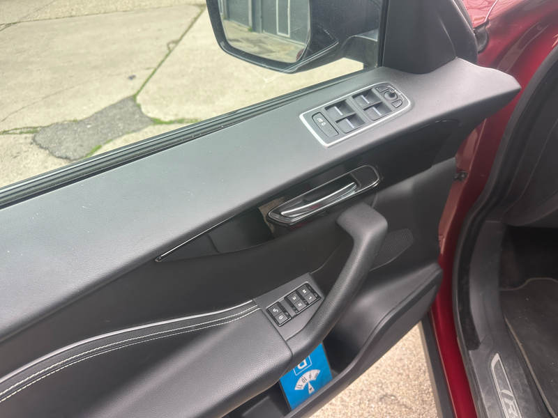 Jaguar F-Pace R-Sport AWD VOLL PANO MERIDIAN DIGITALTACHO KEYLES — photo 13