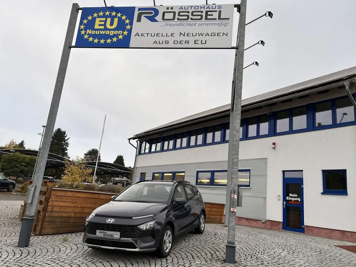 Hyundai BAYON Bayon 1,2 Ltr. Comfort Edition Navigation PDC+RF Grau - 1