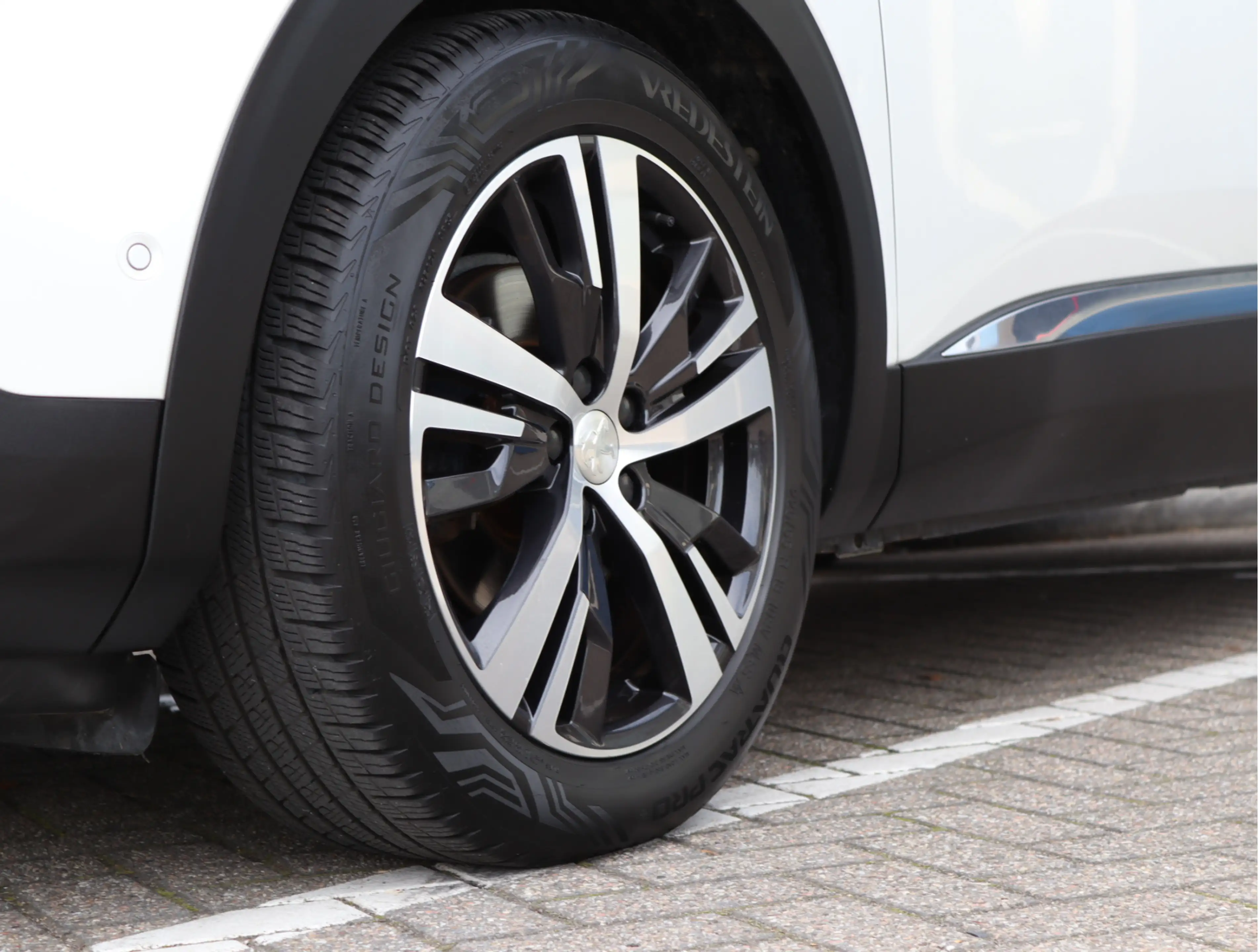 Peugeot 5008 1.6 e-THP GT-Line | 7-zits | Trekhaak | Leder | Pa — photo 11