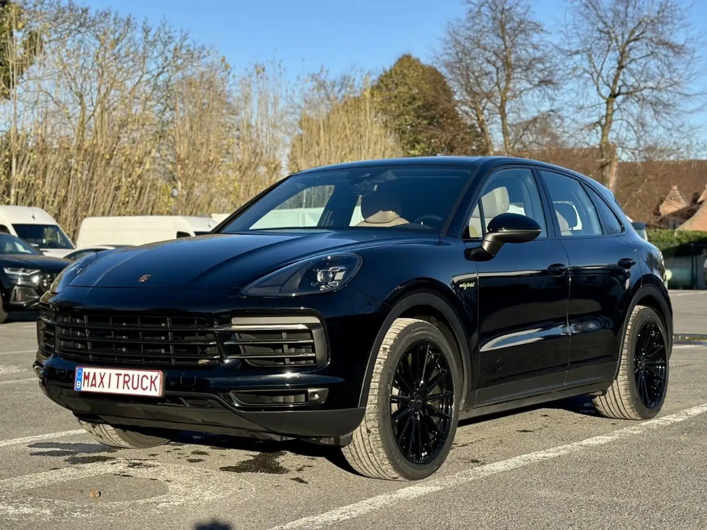 Porsche Cayenne Hybrid 62.500€ - Leasing 1.539€/M Schwarz - 1