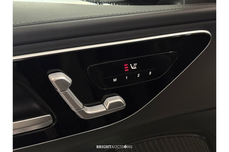 Mercedes-Benz C 200 Launch Edition AMG Line — photo 12