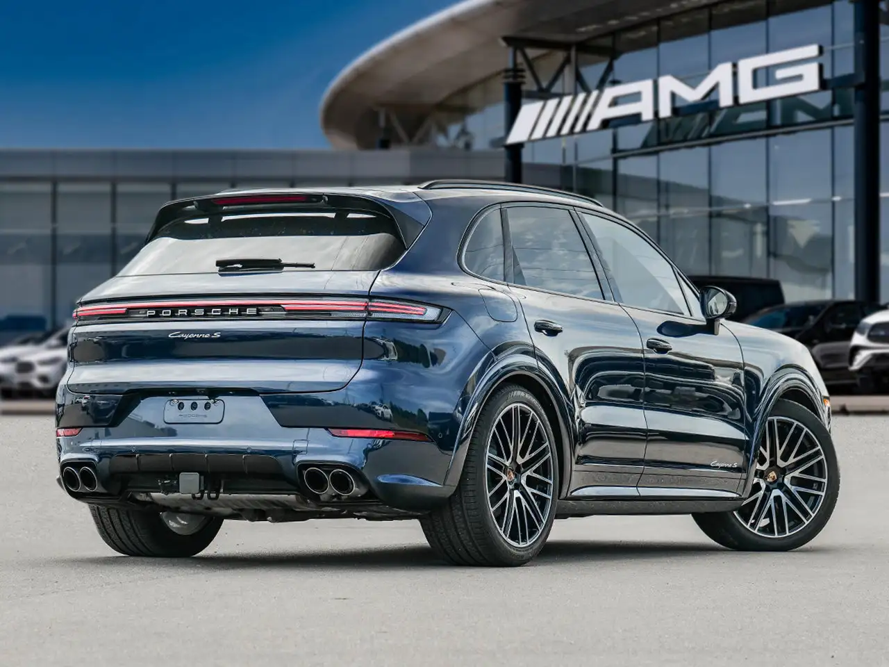 Porsche Cayenne снимка Porsche Cayenne