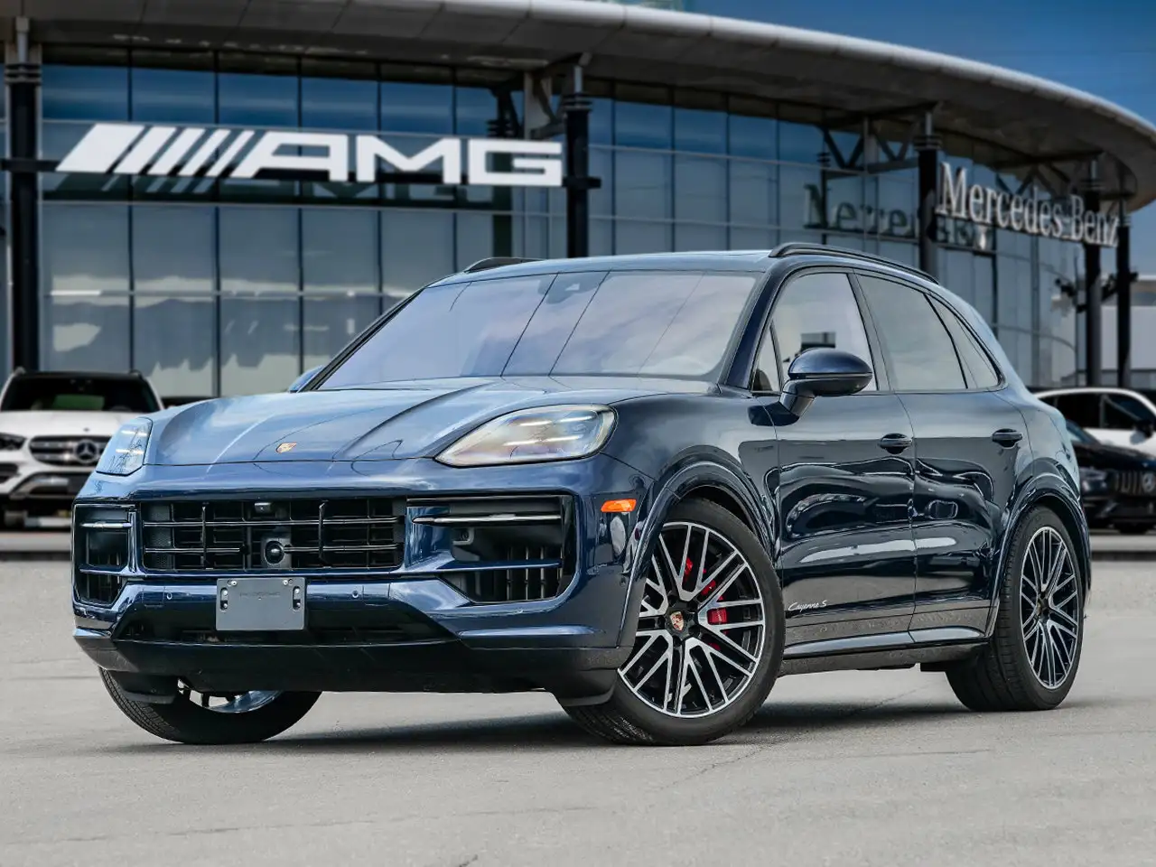 Porsche Cayenne снимка Porsche Cayenne