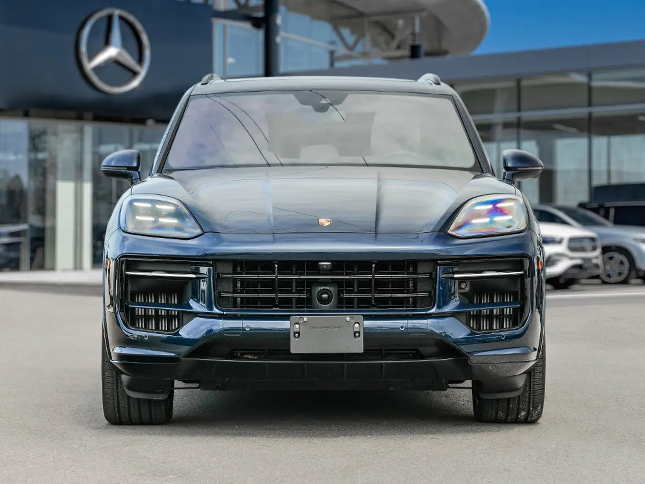 Porsche Cayenne снимка Porsche Cayenne