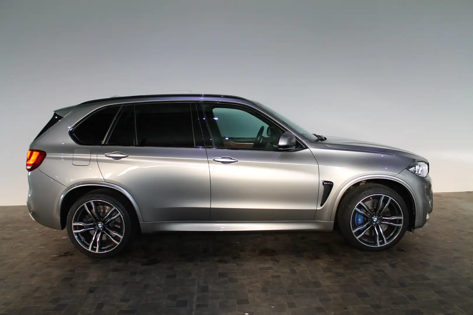 BMW X5 M pano, LED, 360°, B&O, HUD Szürke - 2