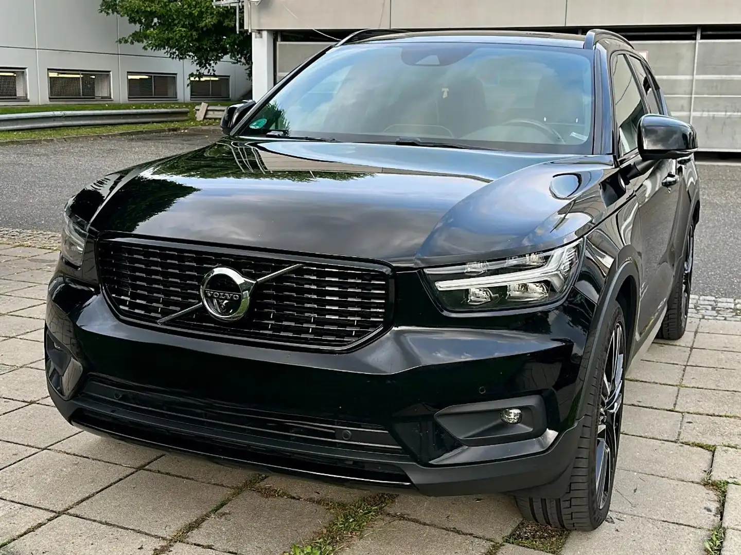 Volvo XC40 XC40 D4 R-Design AWD Geartronic R-Design - 1
