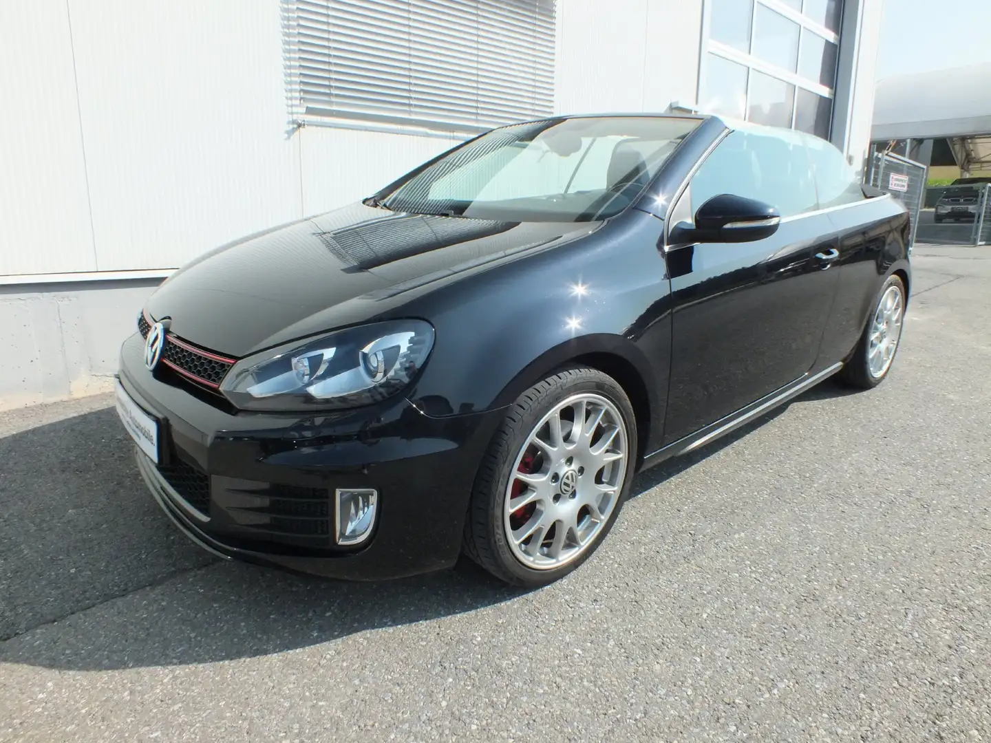 Volkswagen Golf GTI 2,0 DSG Schwarz - 1
