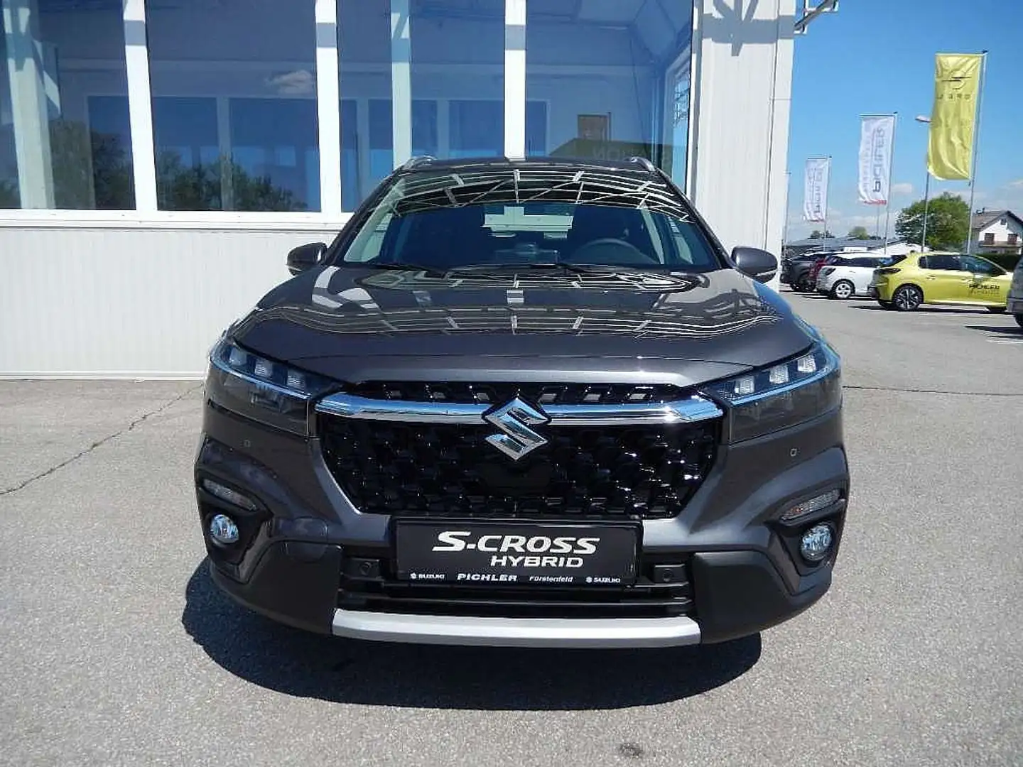 Suzuki S-Cross 1,4 DITC Hybrid shine Grau - 2