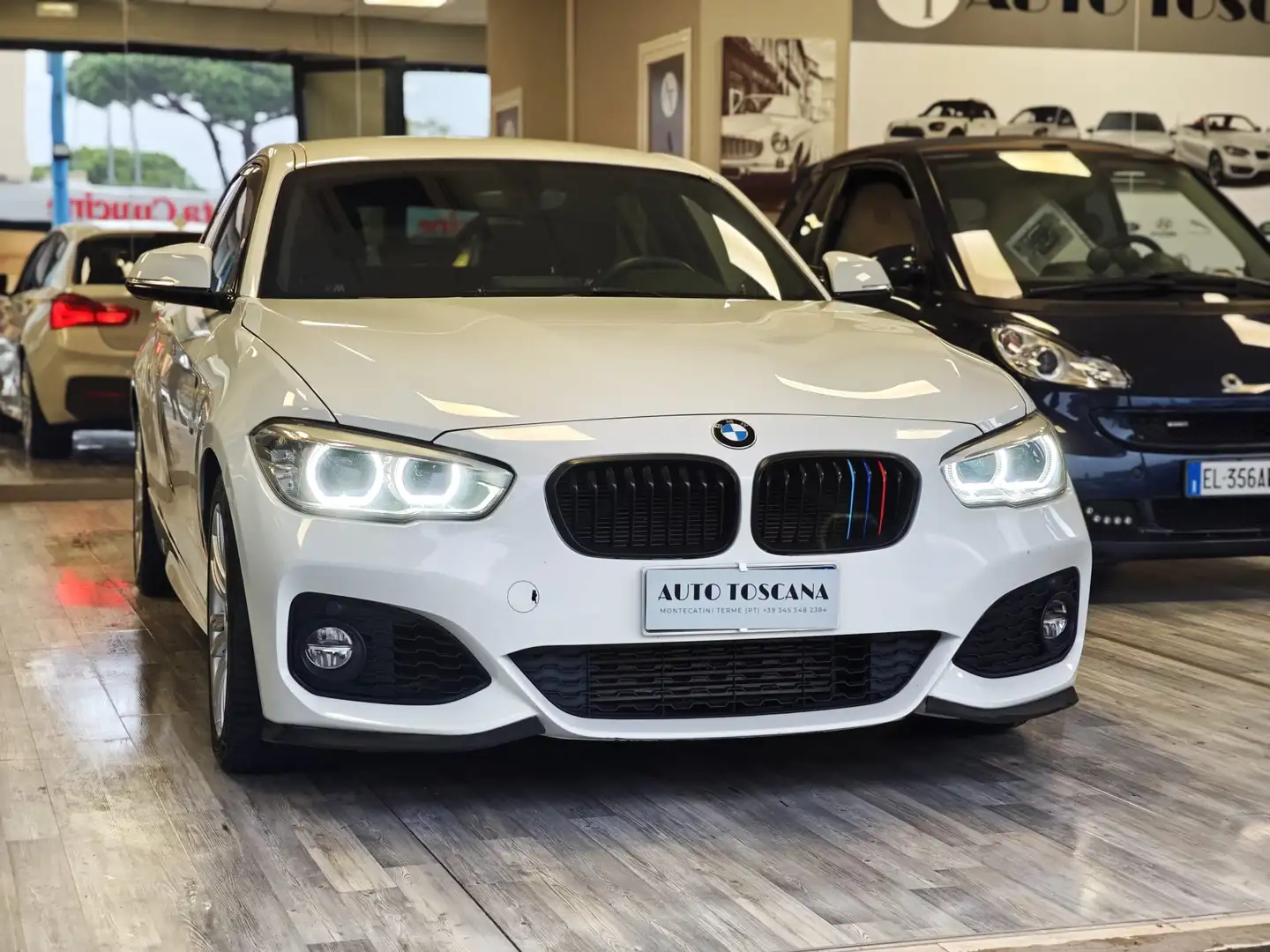 BMW 118 Serie 1 F/20-21 2015 118i Msport 5p auto Wit - 2