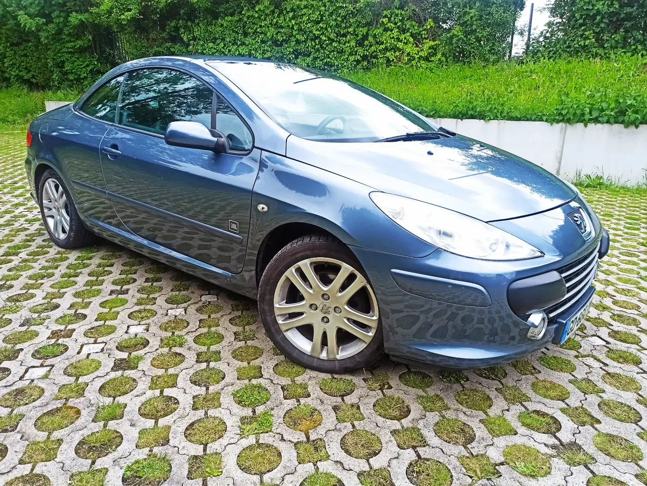 Peugeot 307 CC 2.0 HDi 16V 136ch FAP Sport