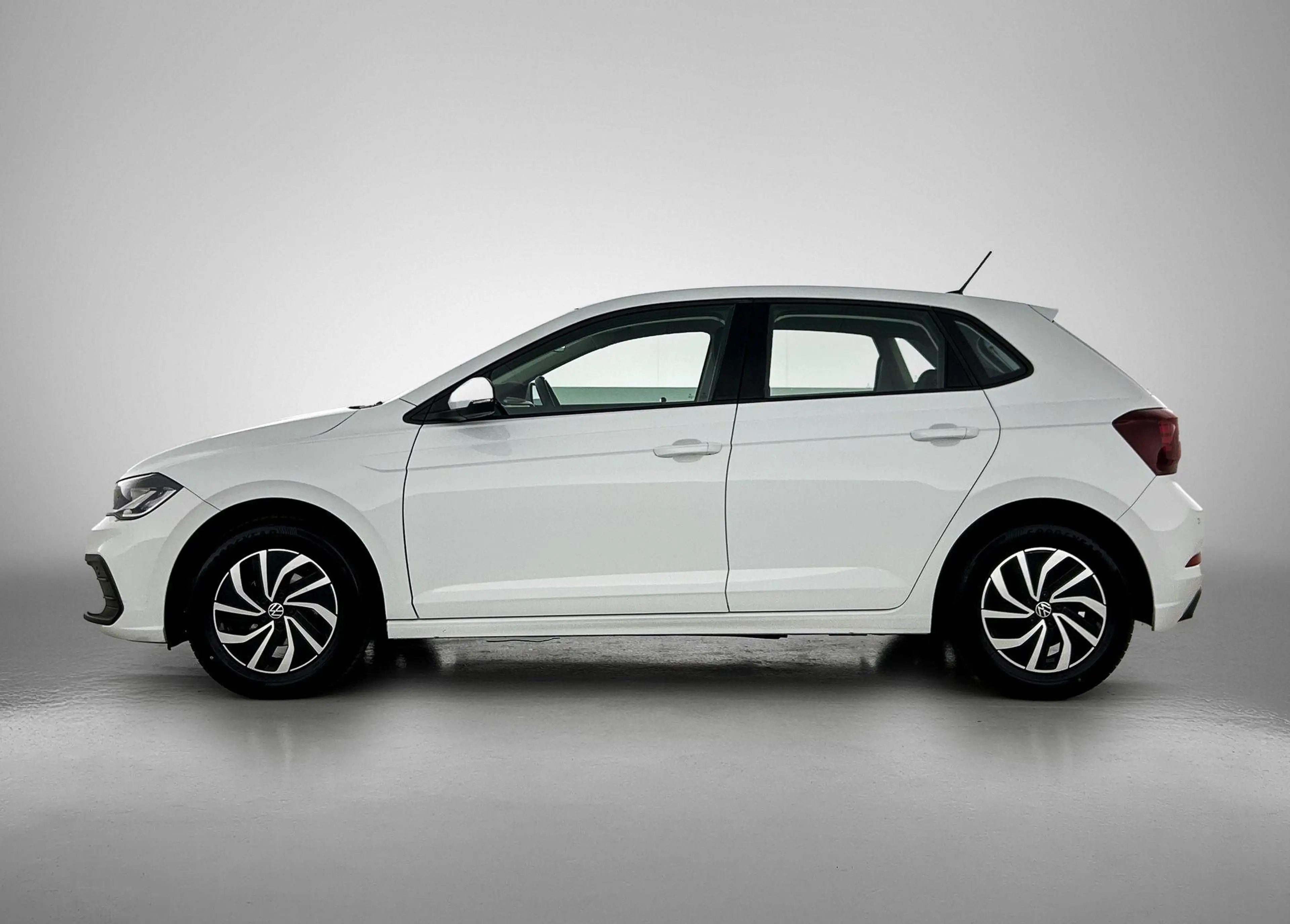 Volkswagen Polo 1.0 TSI Life Business — photo 2