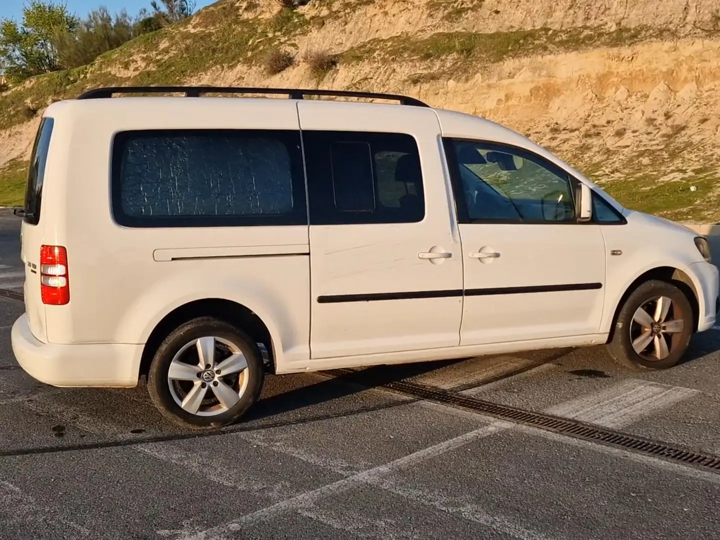 Volkswagen Caddy Caddy Maxi 2.0TDI Trendline 140 Blanco - 2