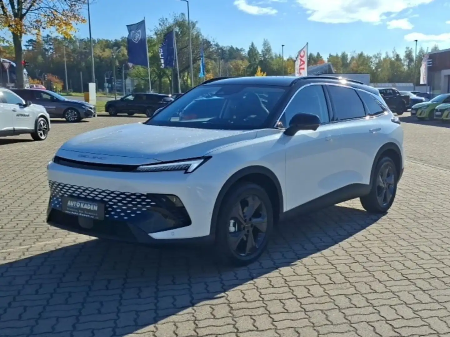 BAIC Beijing X55 bijela - 1