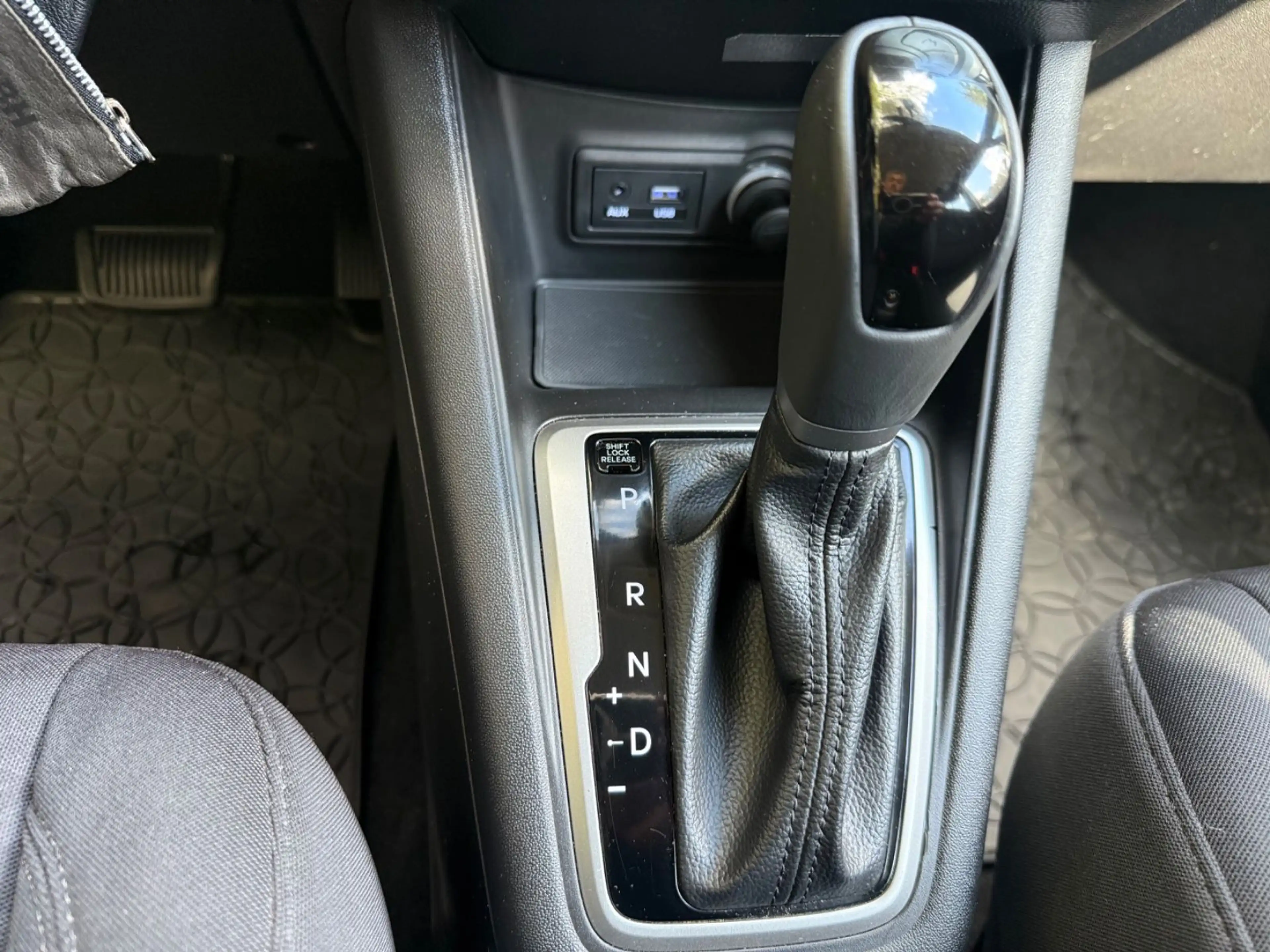 Hyundai iX20 Trend  LPG Gas Automatik Navi Kamera — photo 12