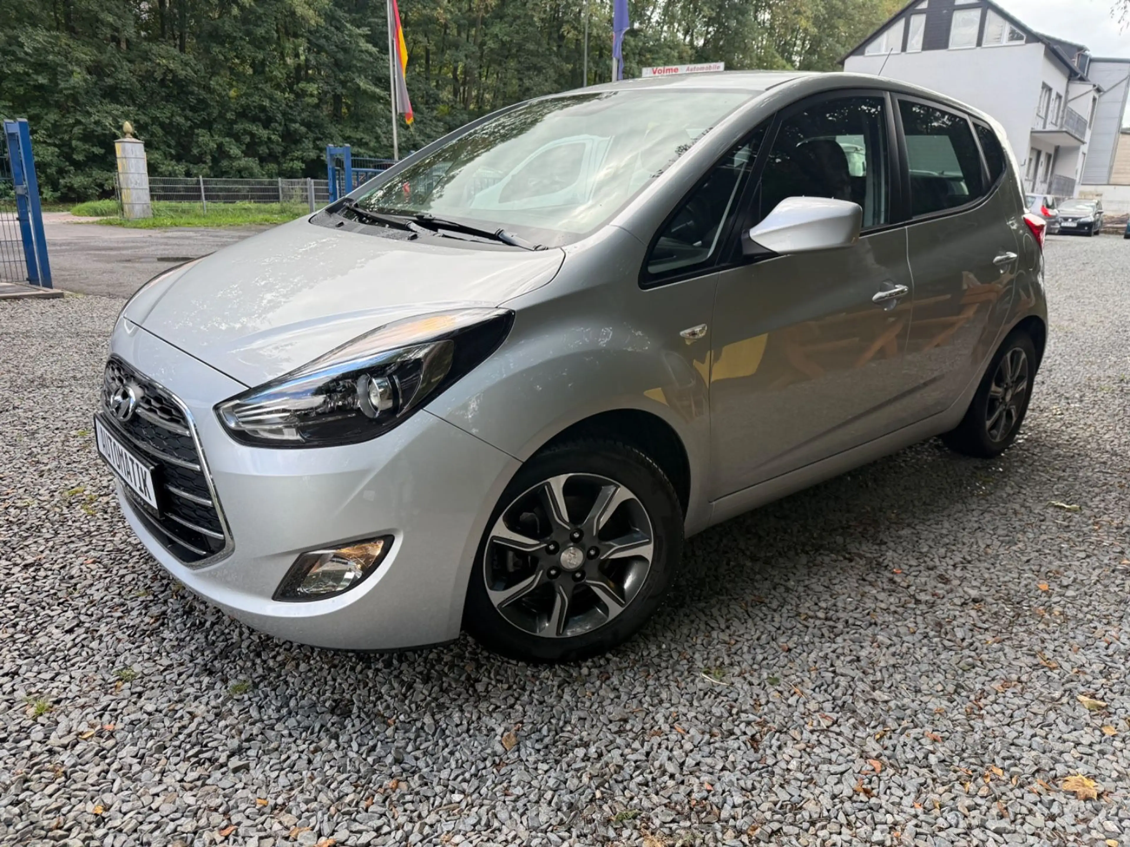 Hyundai iX20 Trend  LPG Gas Automatik Navi Kamera — photo 7