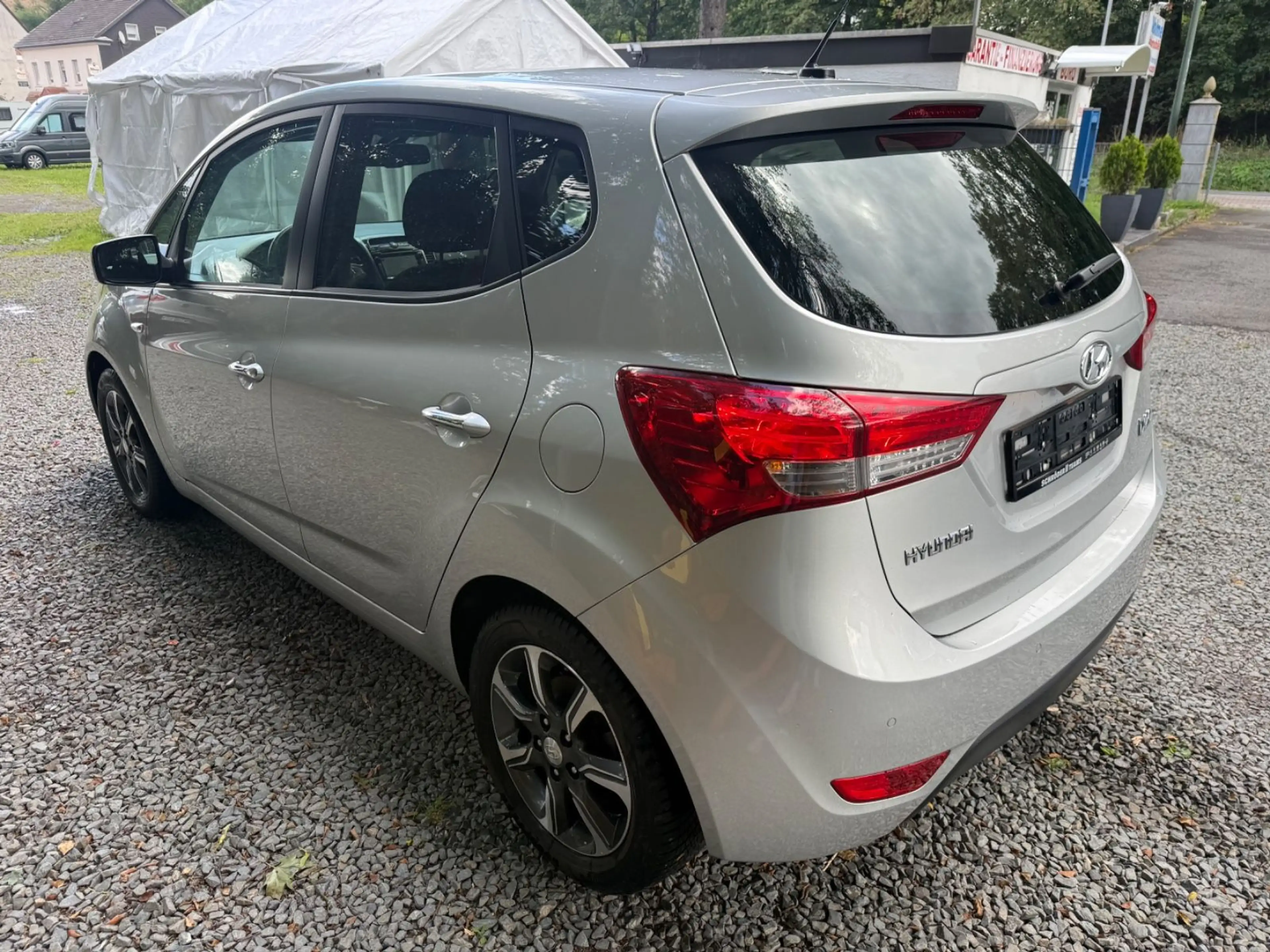 Hyundai iX20 Trend  LPG Gas Automatik Navi Kamera — photo 6