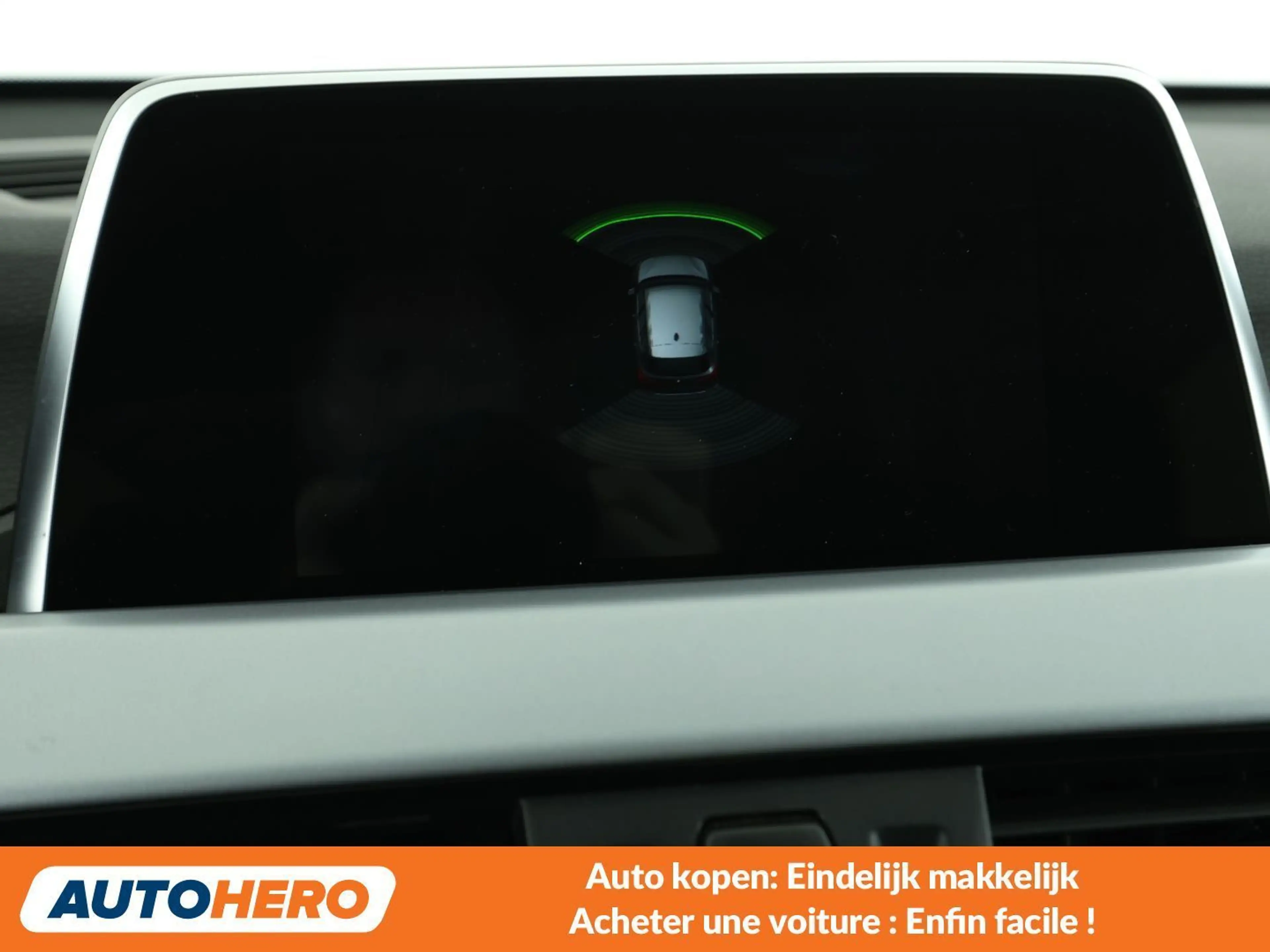 BMW X1 sDrive 18d Advantage — photo 7