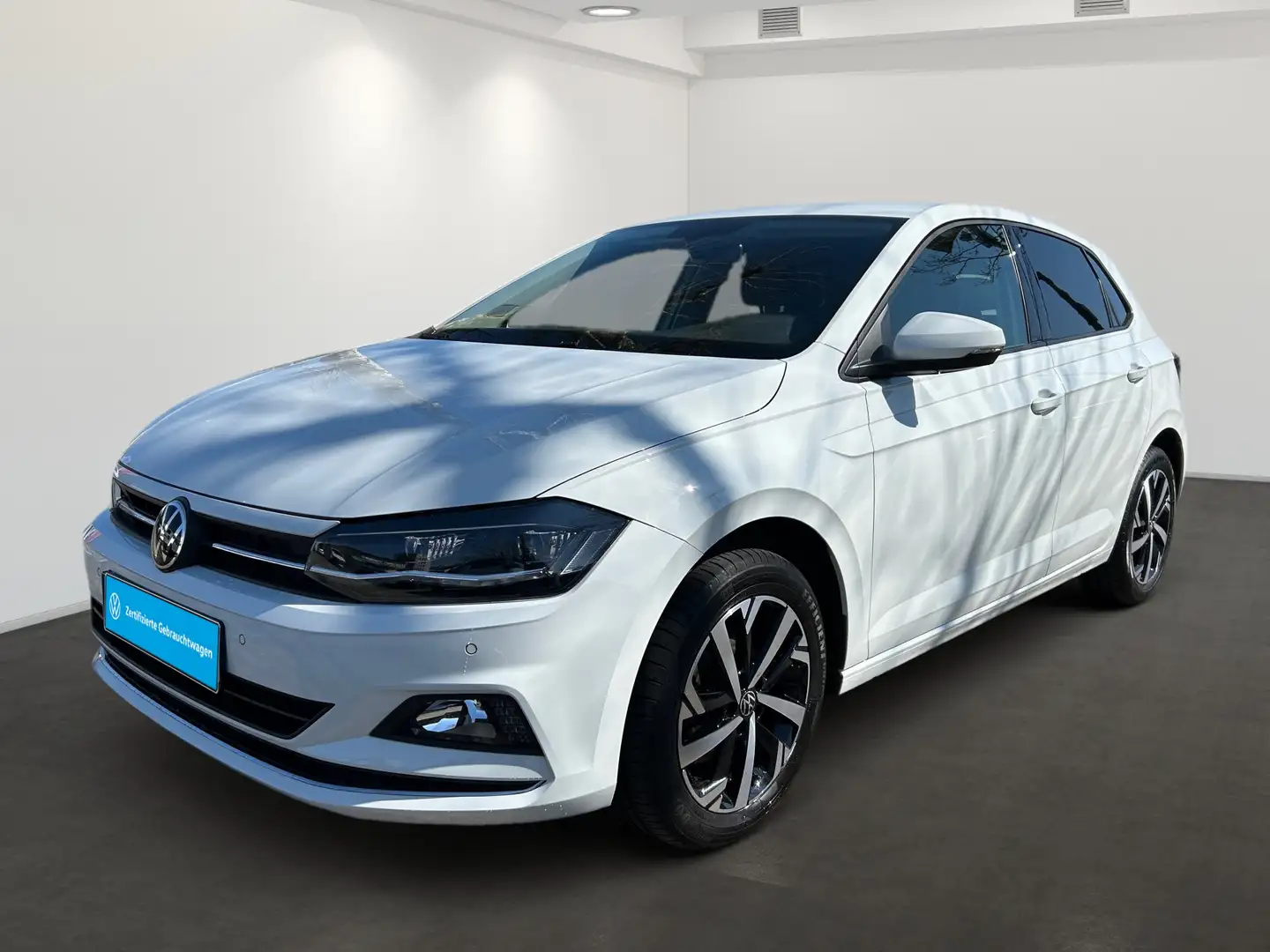 Volkswagen Polo VI 1.0 TSI Highline *LED*NAVI*KAMERA* Wit - 2