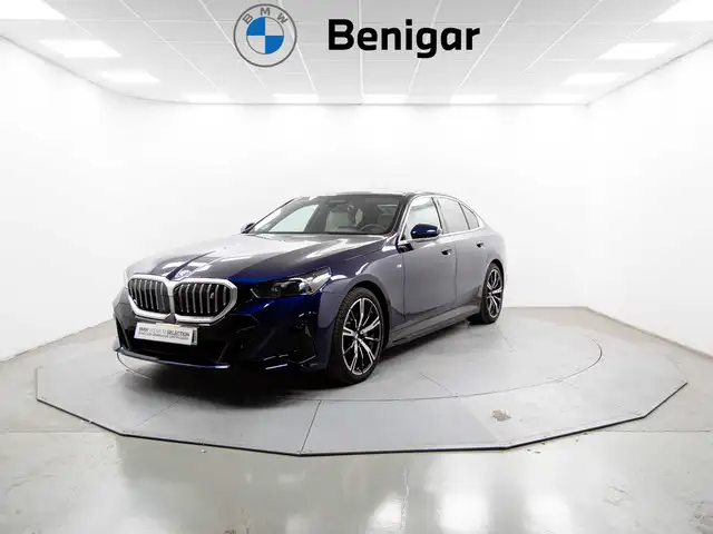 BMW i5 eDrive40