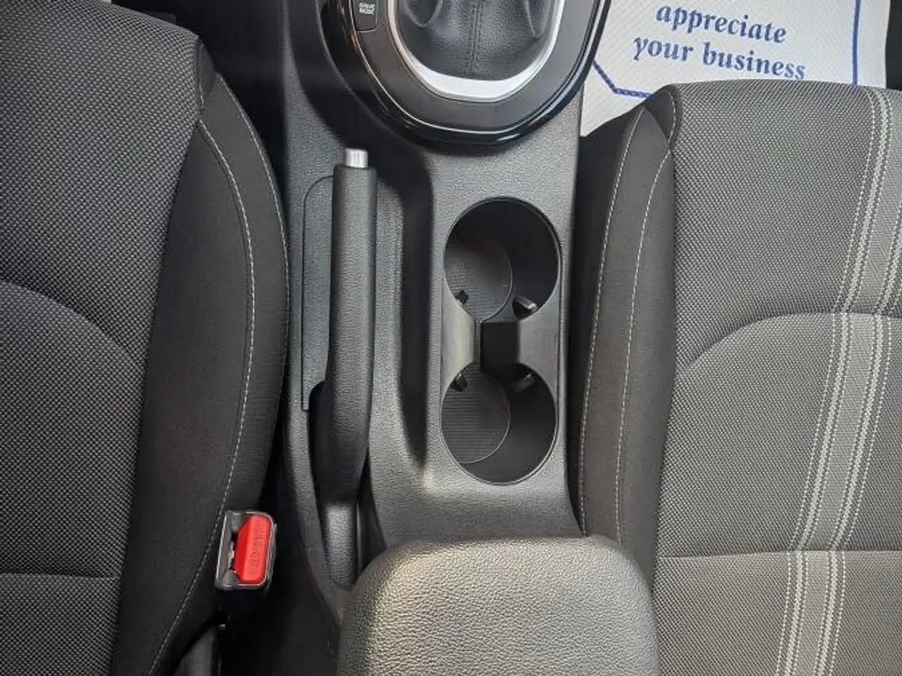 Kia Forte снимка Kia Forte