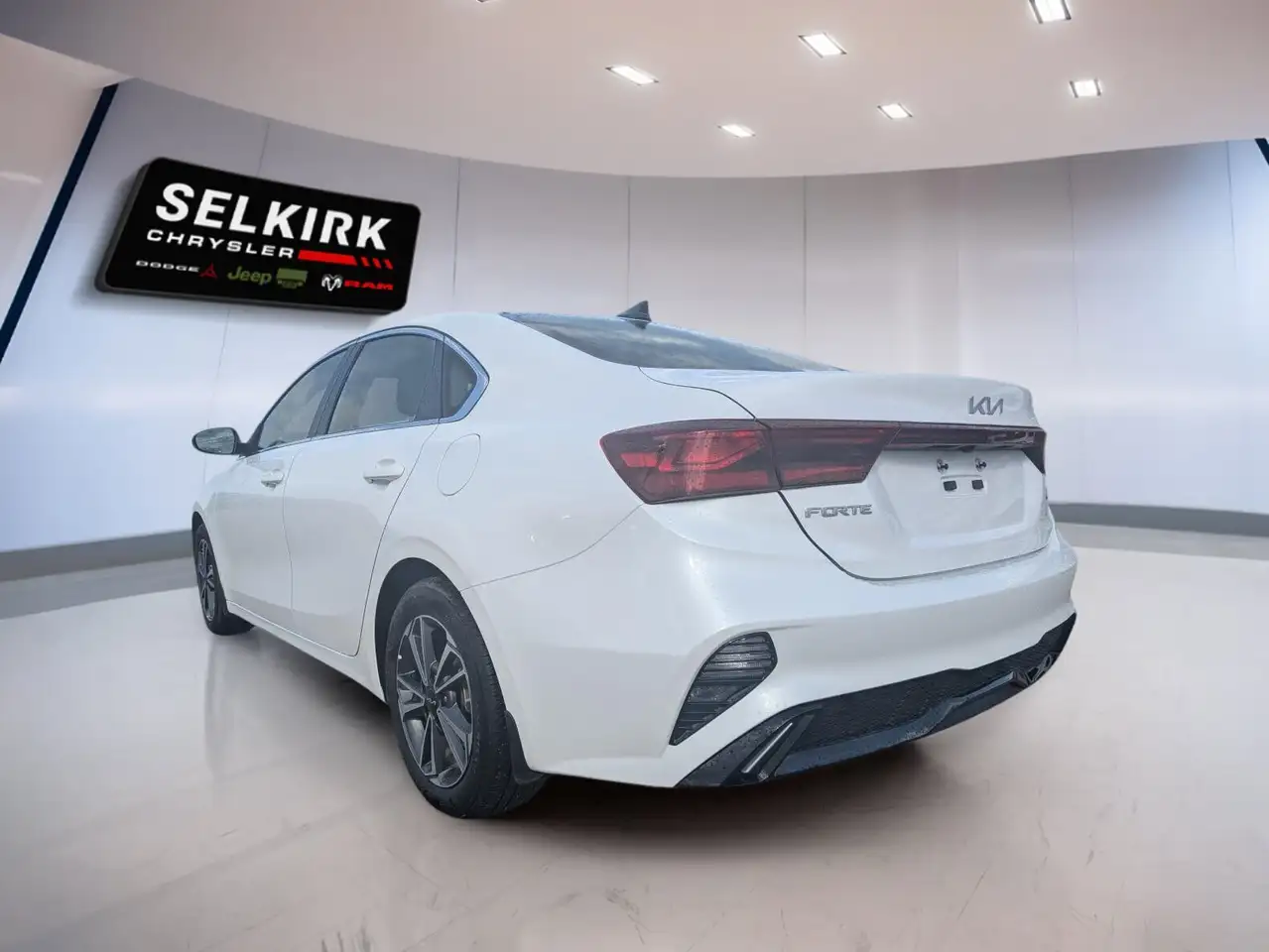 Kia Forte снимка Kia Forte