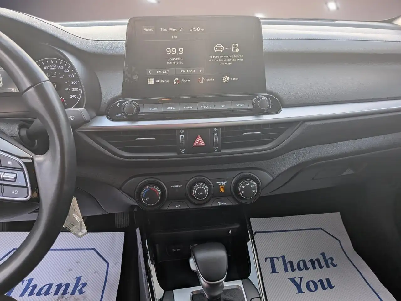 Kia Forte снимка Kia Forte