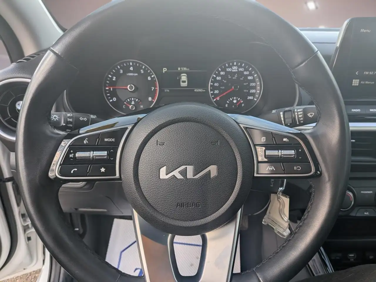 Kia Forte снимка Kia Forte