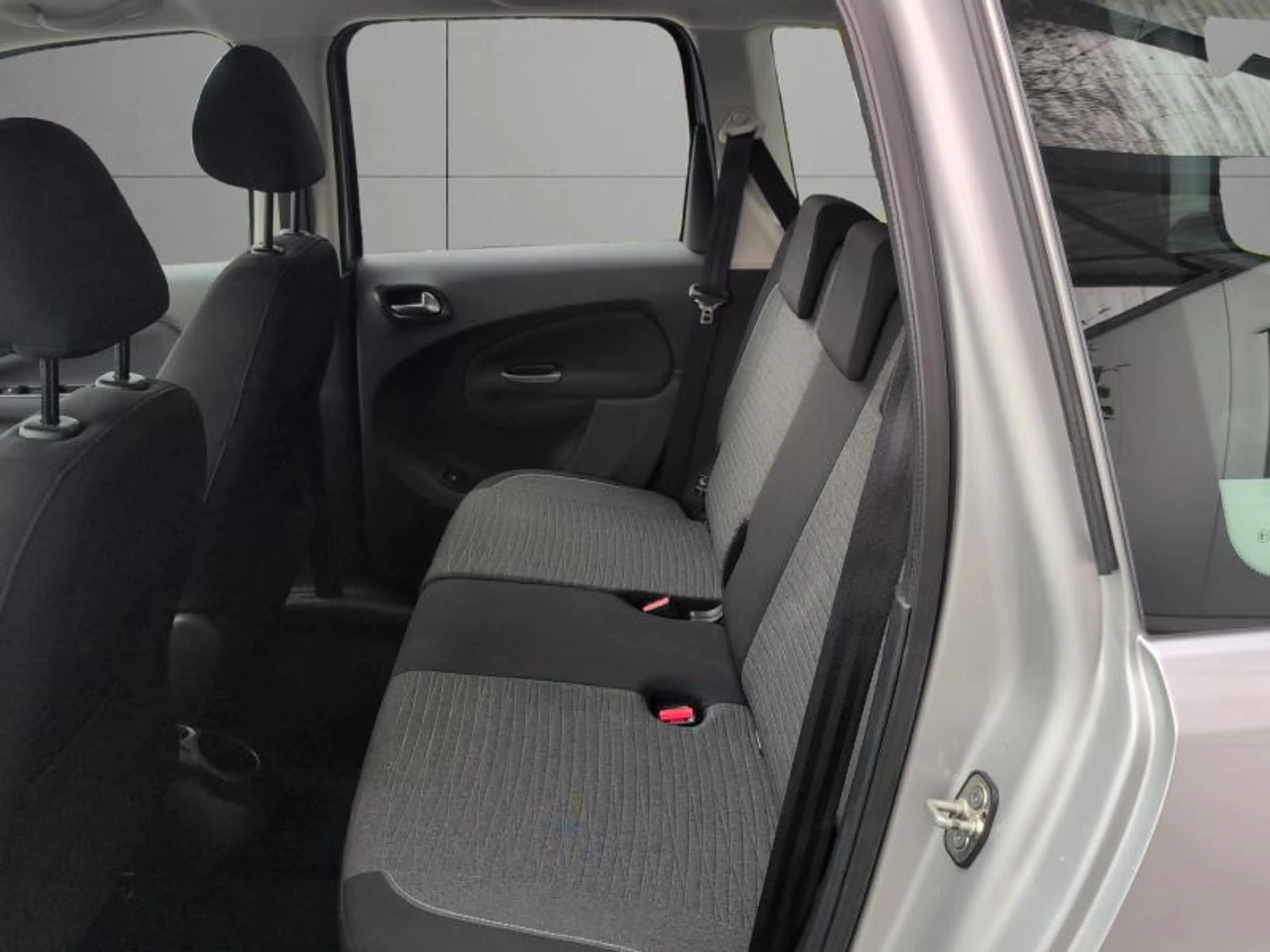Citroen C3 Picasso 1.2TCe 110cv Gris 10/16 41.222km! Airco Cruise — photo 9
