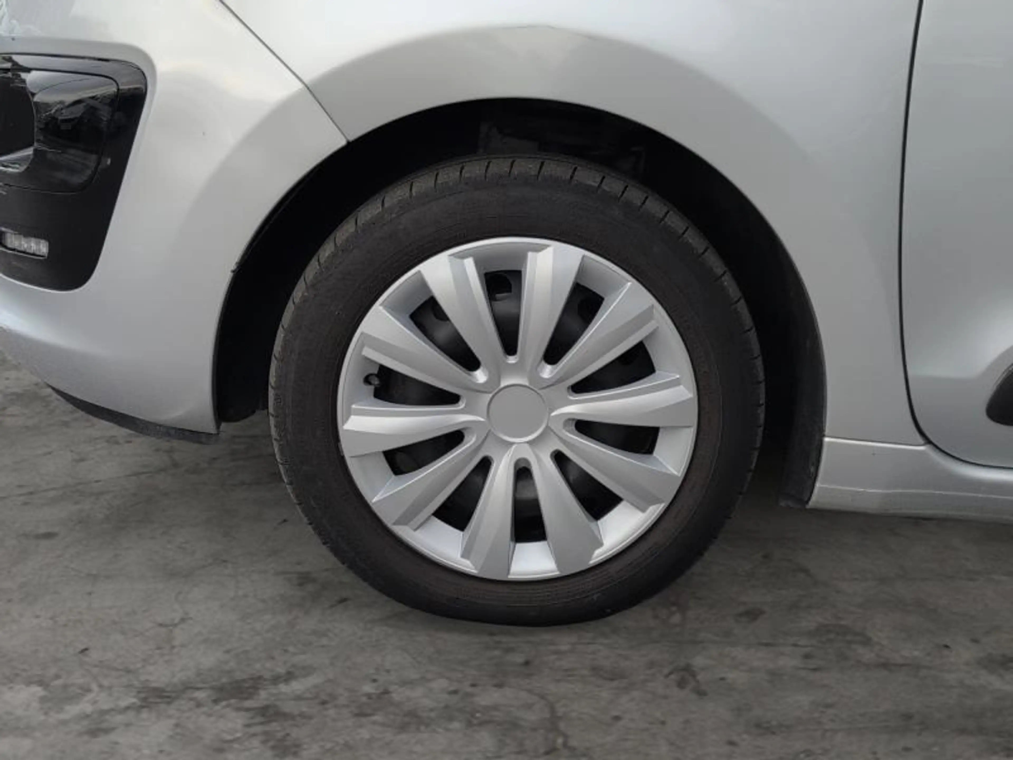Citroen C3 Picasso 1.2TCe 110cv Gris 10/16 41.222km! Airco Cruise — photo 8