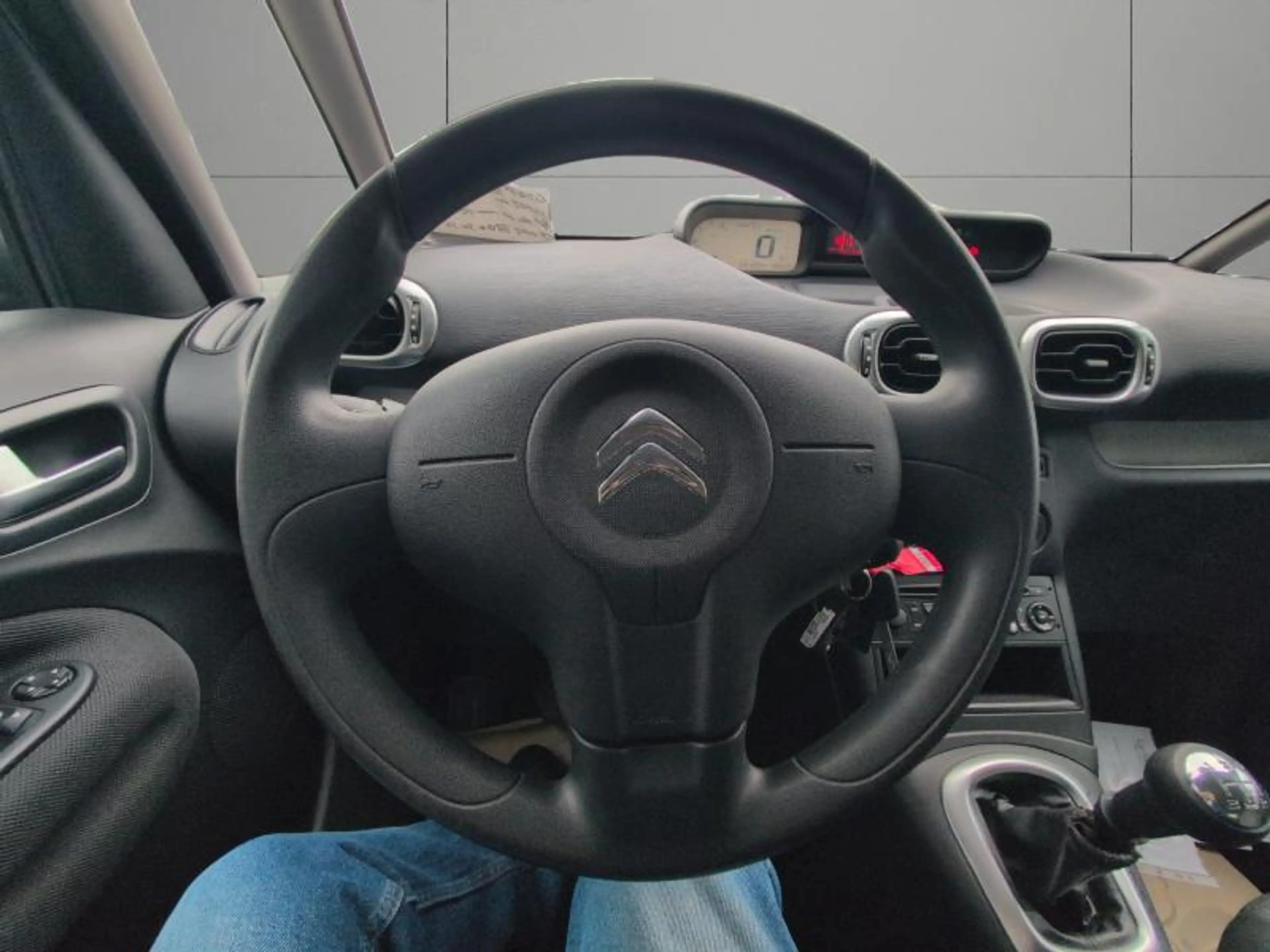 Citroen C3 Picasso 1.2TCe 110cv Gris 10/16 41.222km! Airco Cruise — photo 12
